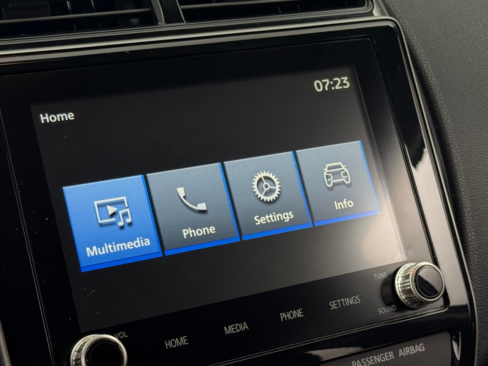 Thumbnail: 2025 Mitsubishi Outlander Sport - 3