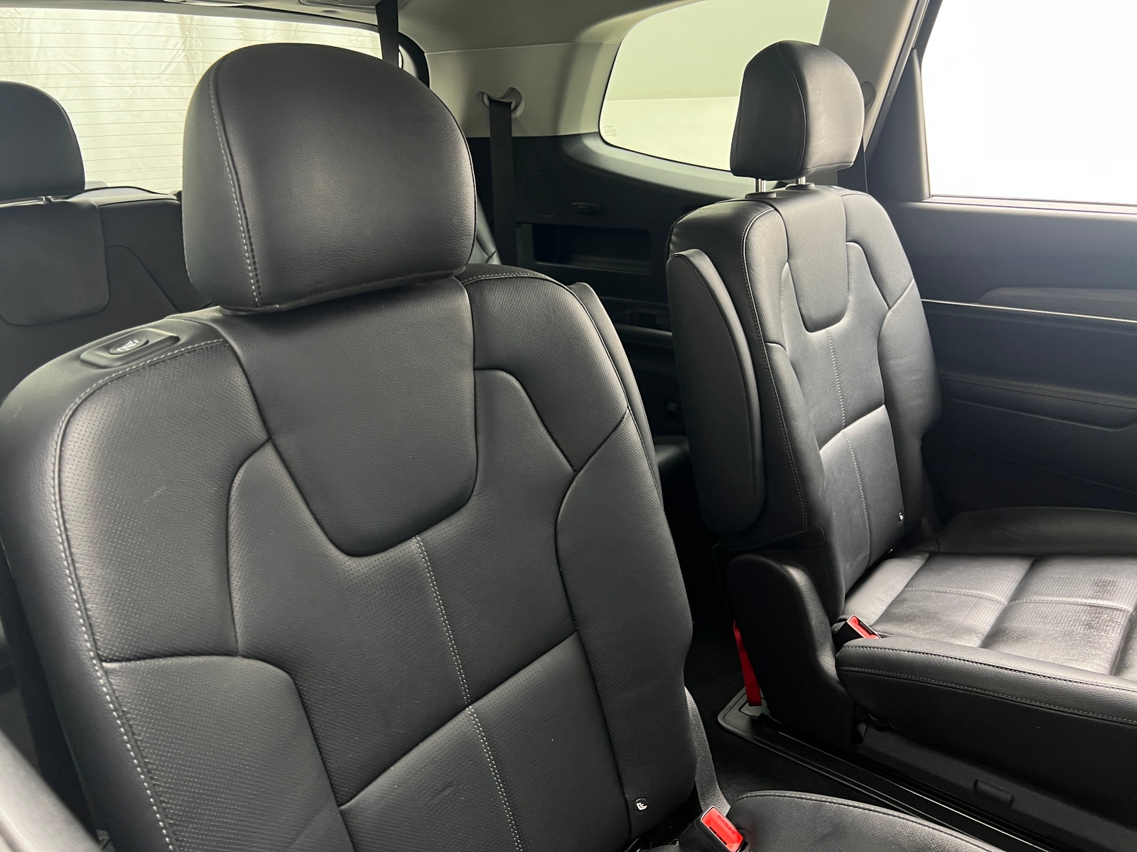 Thumbnail: 2022 Kia Telluride - 5