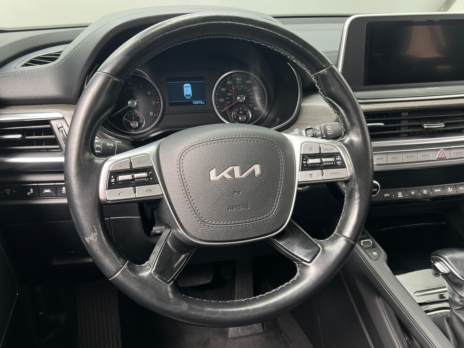 Thumbnail: 2022 Kia Telluride - 4
