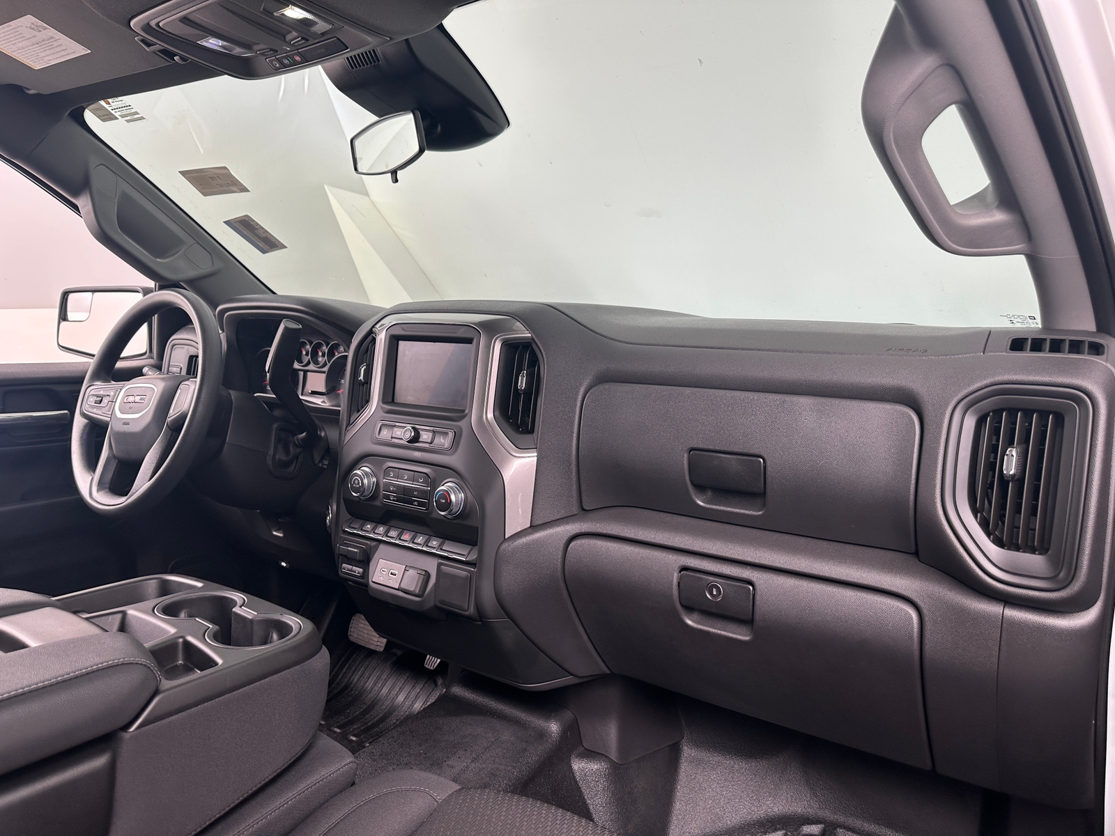 Thumbnail: 2024 GMC Sierra 1500 - 3