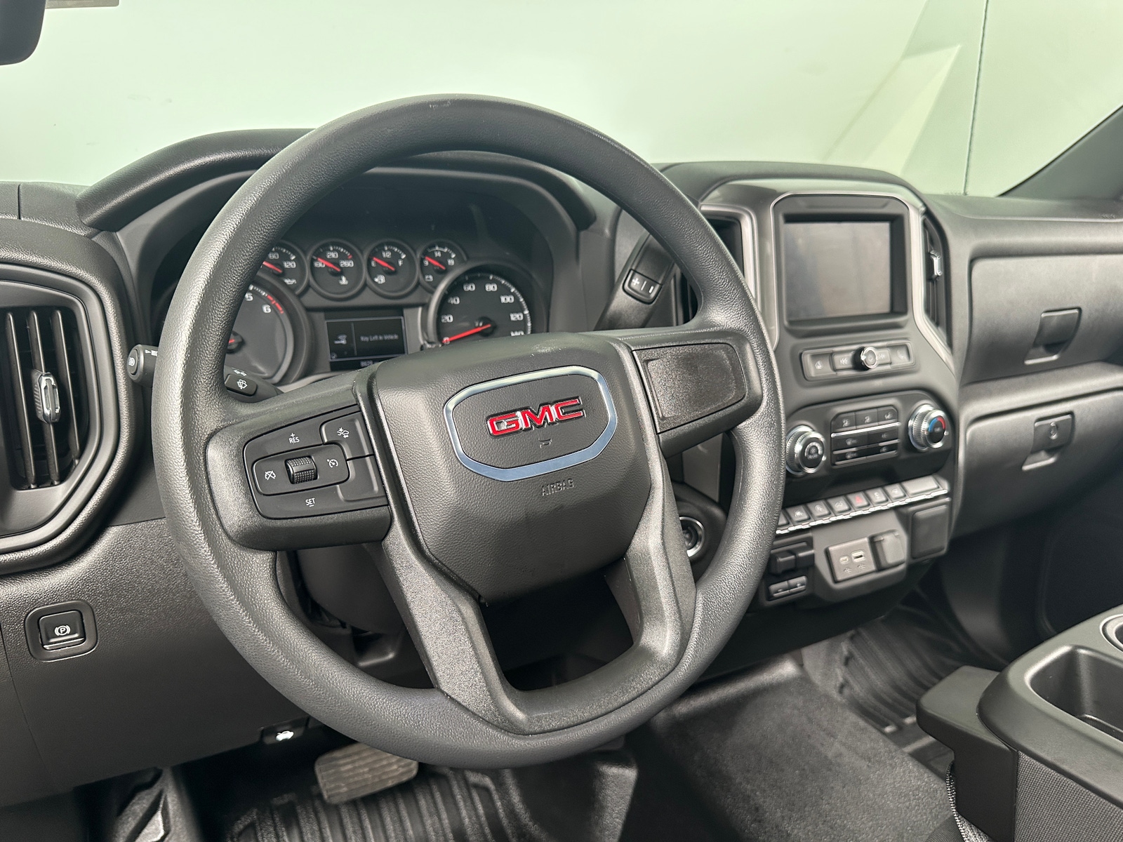 Thumbnail: 2024 GMC Sierra 1500 - 5
