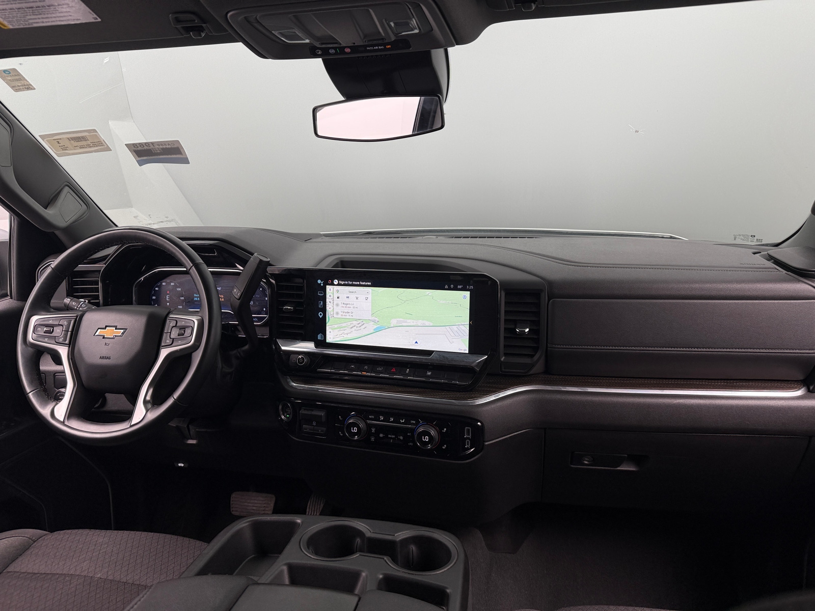 Thumbnail: 2025 Chevrolet Silverado 1500 - 3