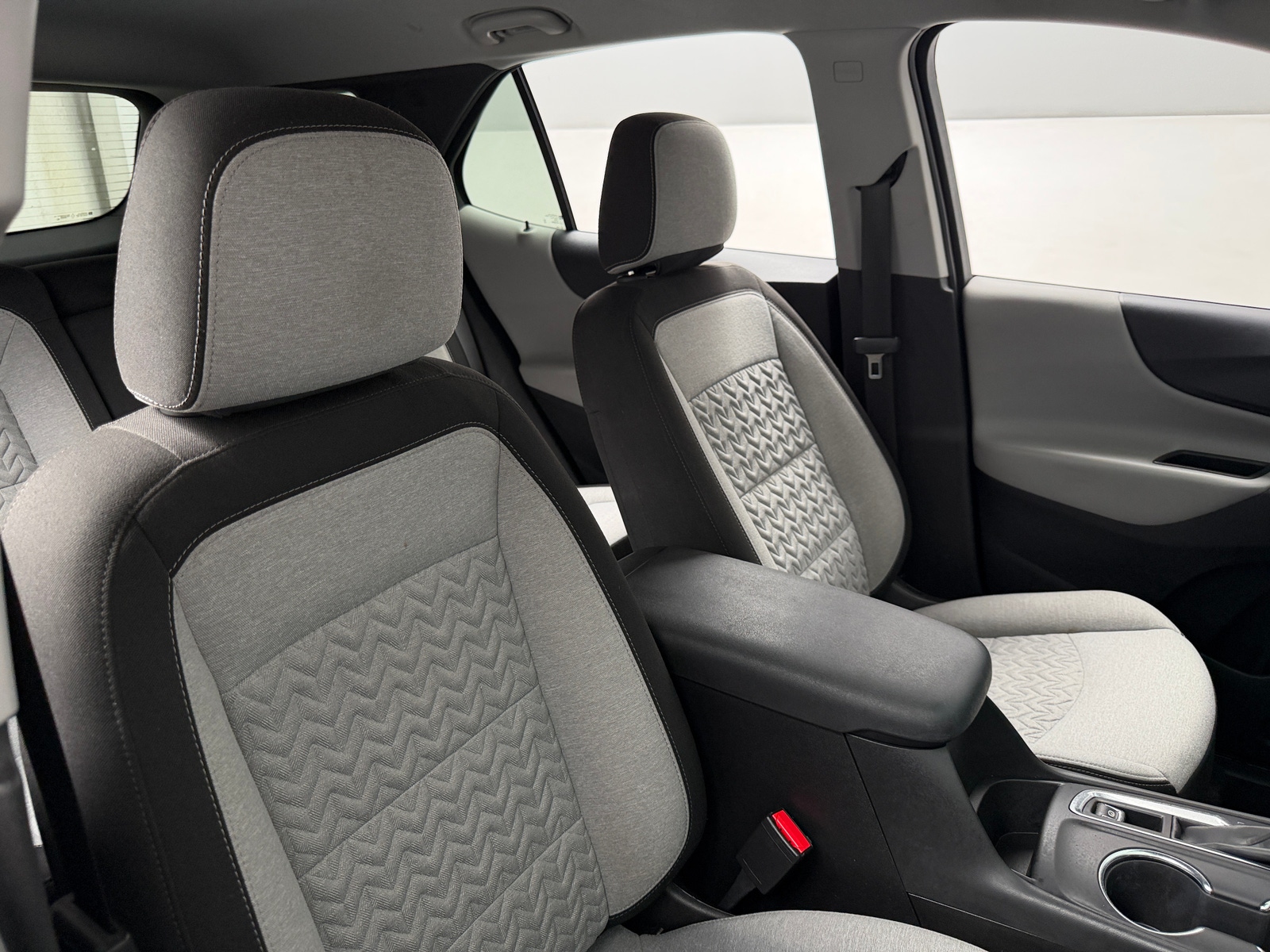 Thumbnail: 2023 Chevrolet Equinox - 2