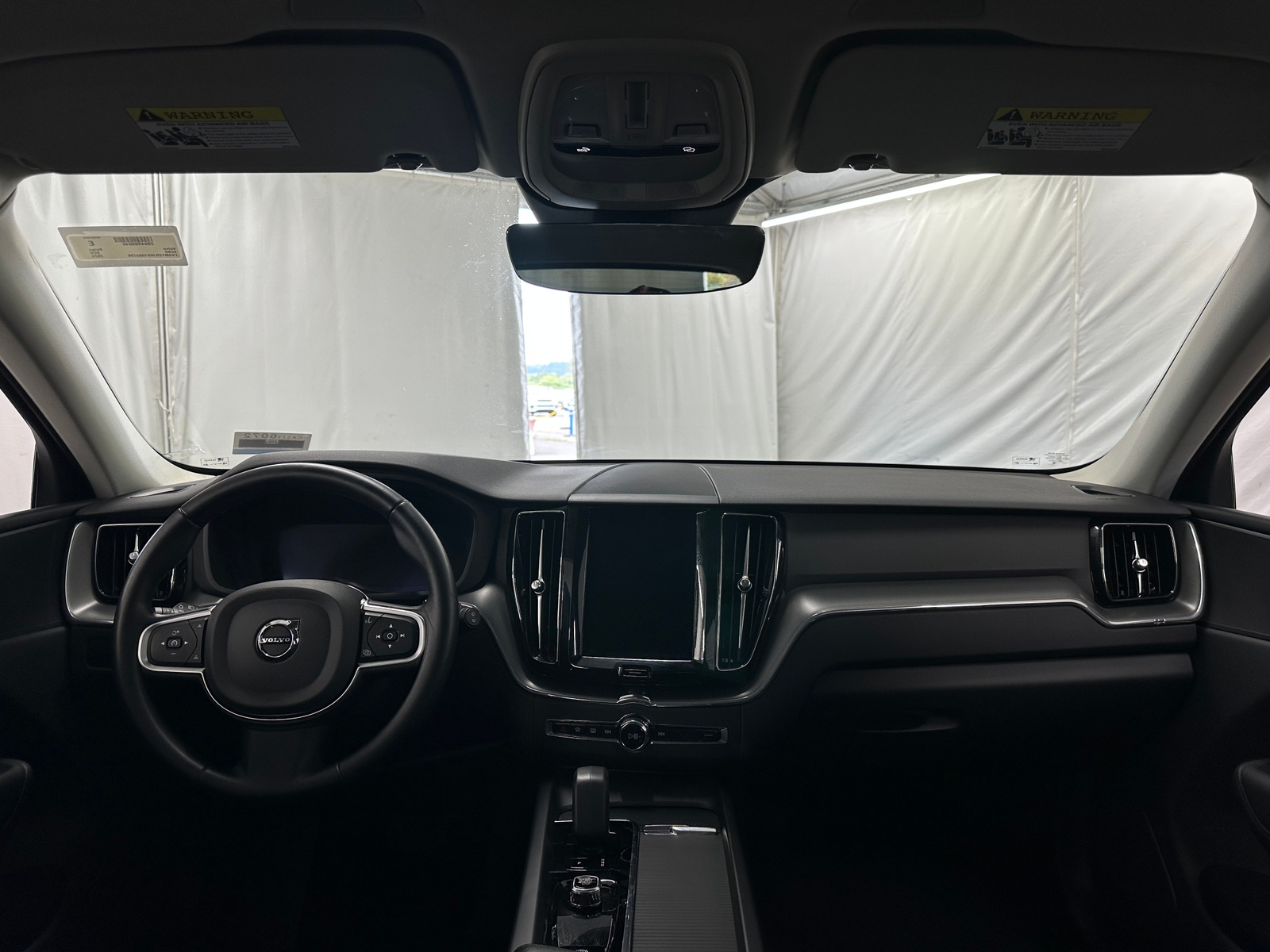 Thumbnail: 2025 Volvo XC60 - 3