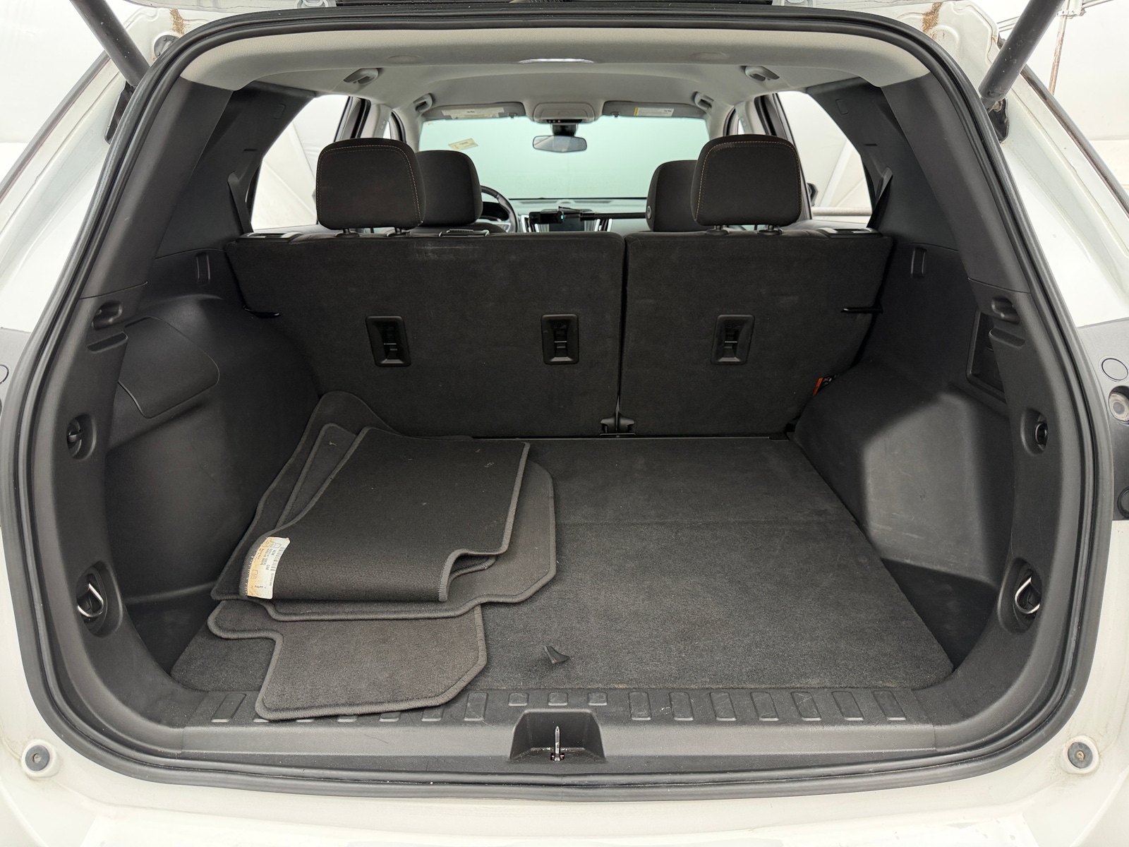 Thumbnail: 2021 Chevrolet Equinox - 7