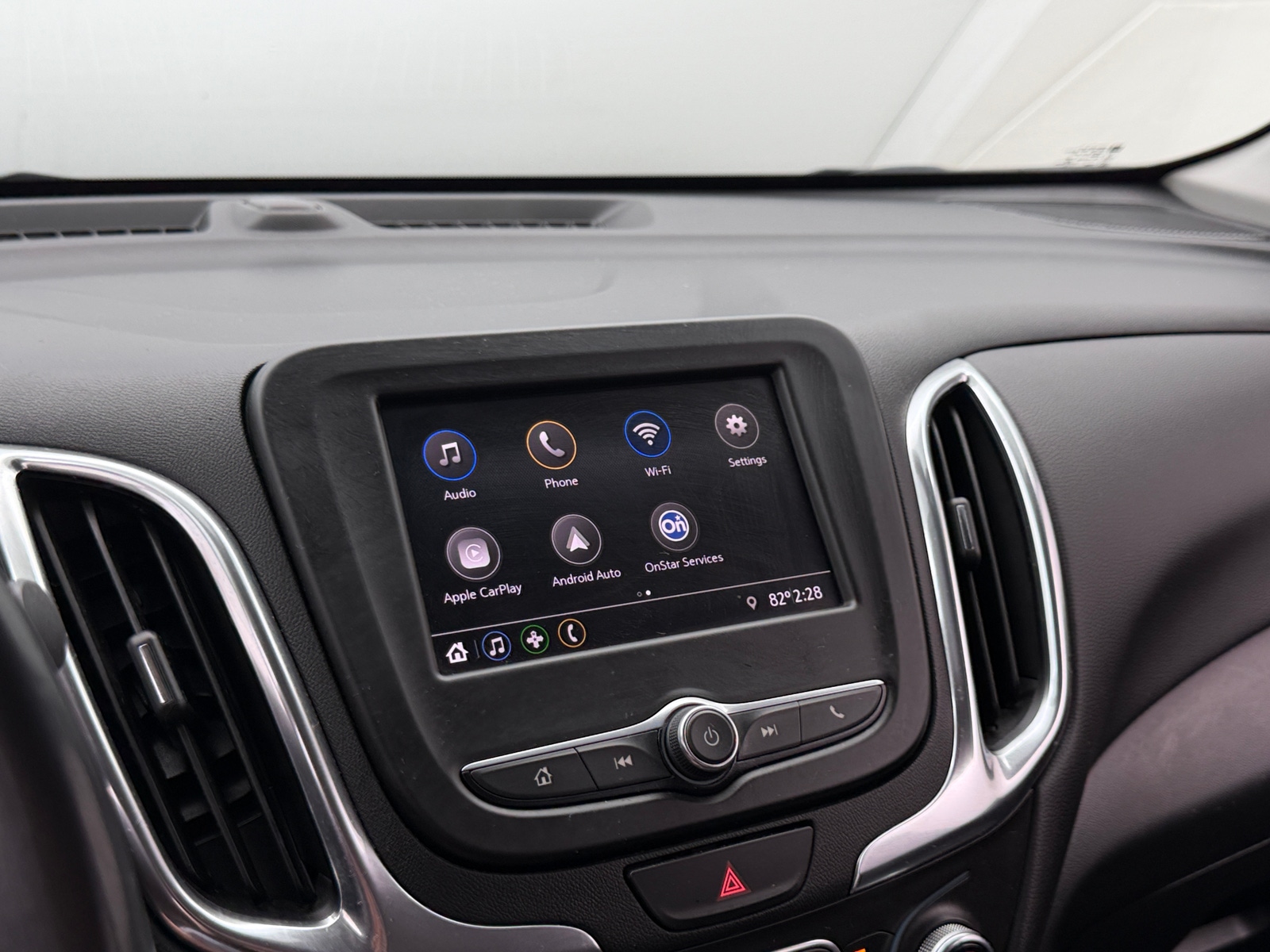 Thumbnail: 2021 Chevrolet Equinox - 4