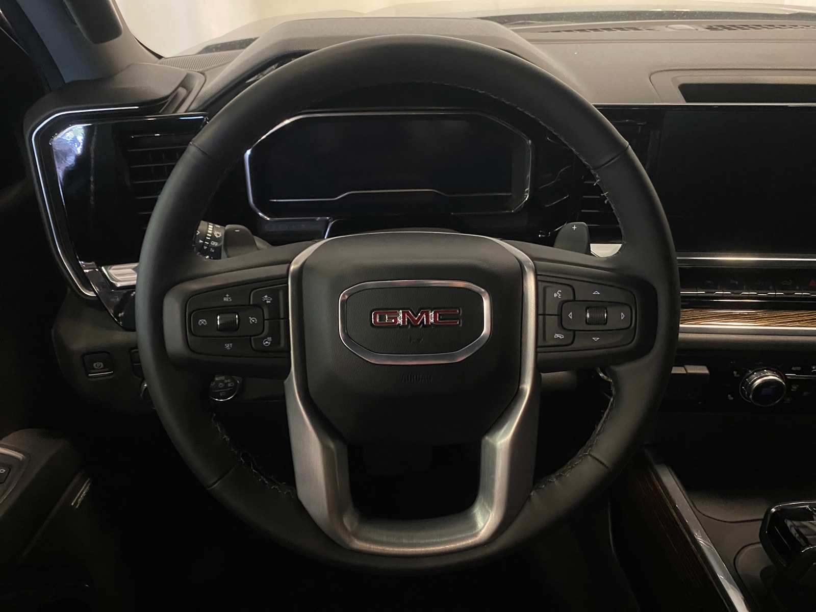 Thumbnail: 2025 GMC Sierra 1500 - 5