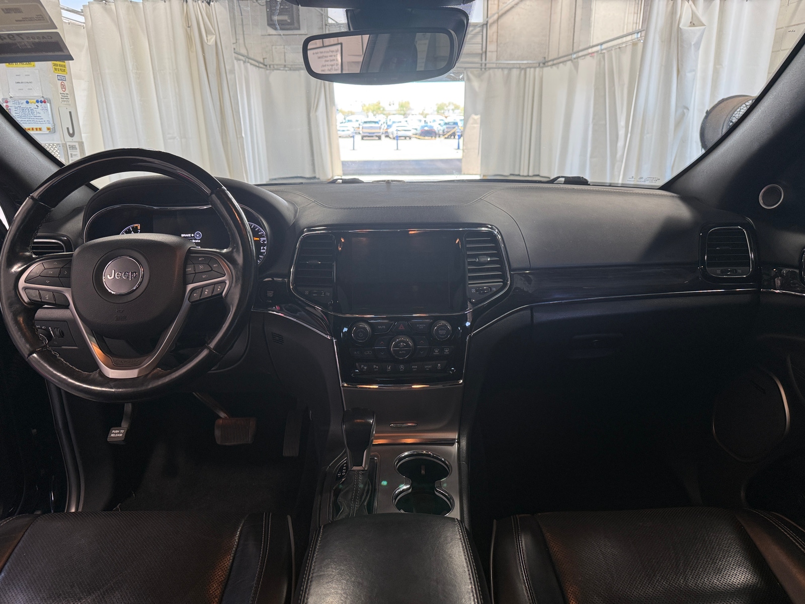 Thumbnail: 2020 Jeep Grand Cherokee - 2