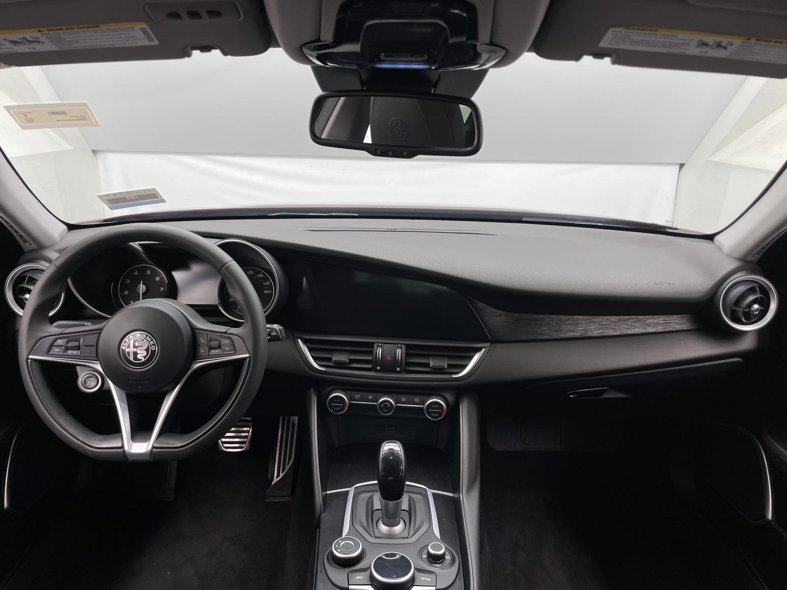 Thumbnail: 2019 Alfa Romeo Giulia - 2