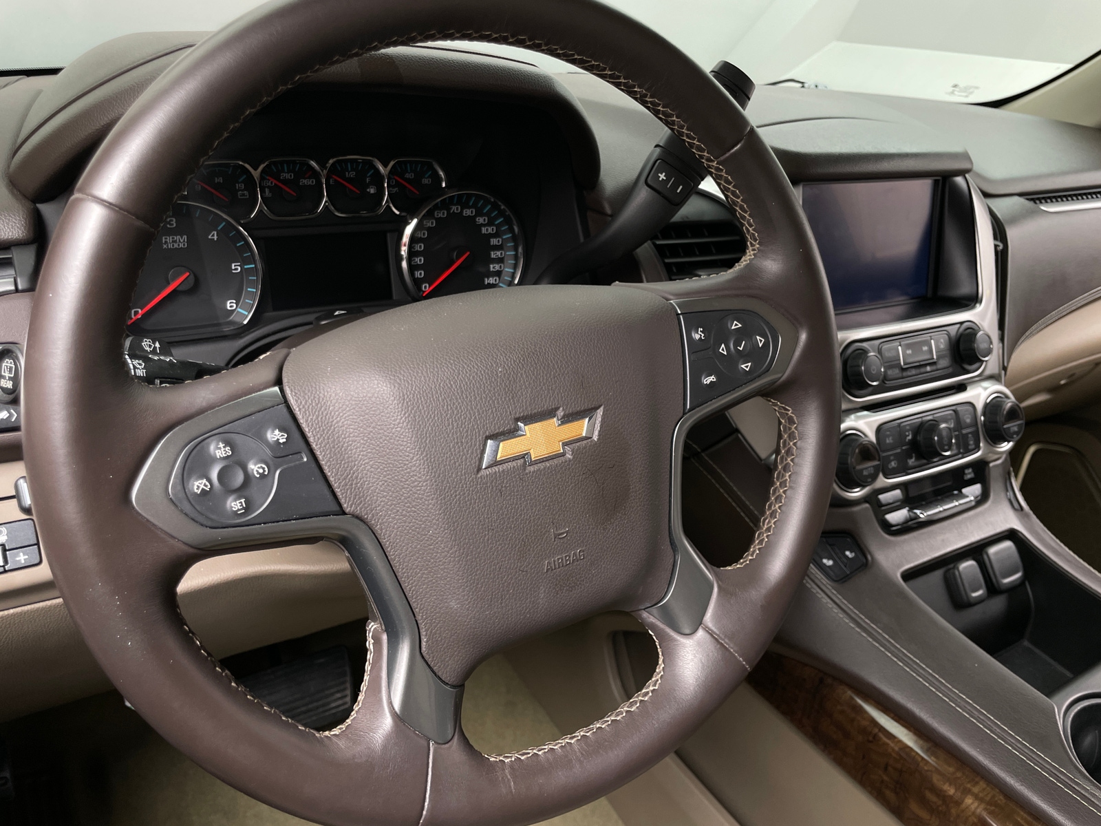 Thumbnail: 2015 Chevrolet Tahoe - 4