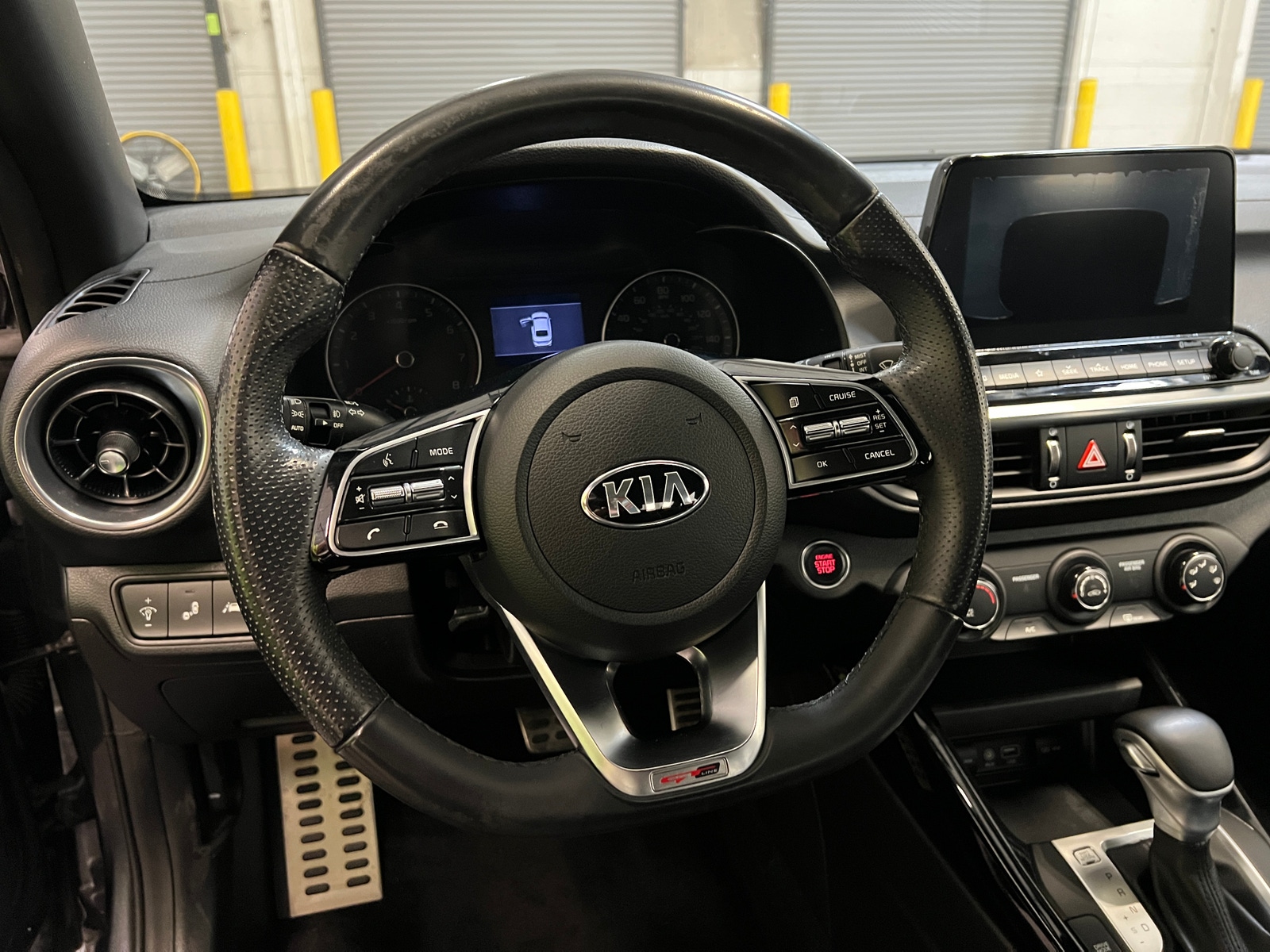 Thumbnail: 2020 Kia Forte - 5