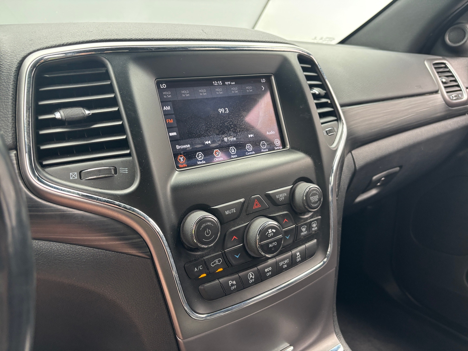 Thumbnail: 2019 Jeep Grand Cherokee - 4