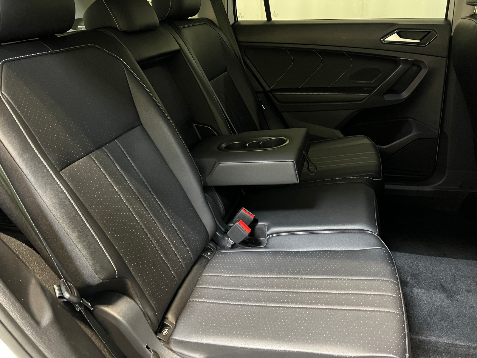 Thumbnail: 2024 Volkswagen Tiguan - 5