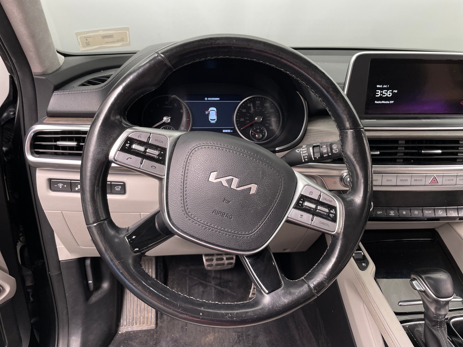 Thumbnail: 2022 Kia Telluride - 4