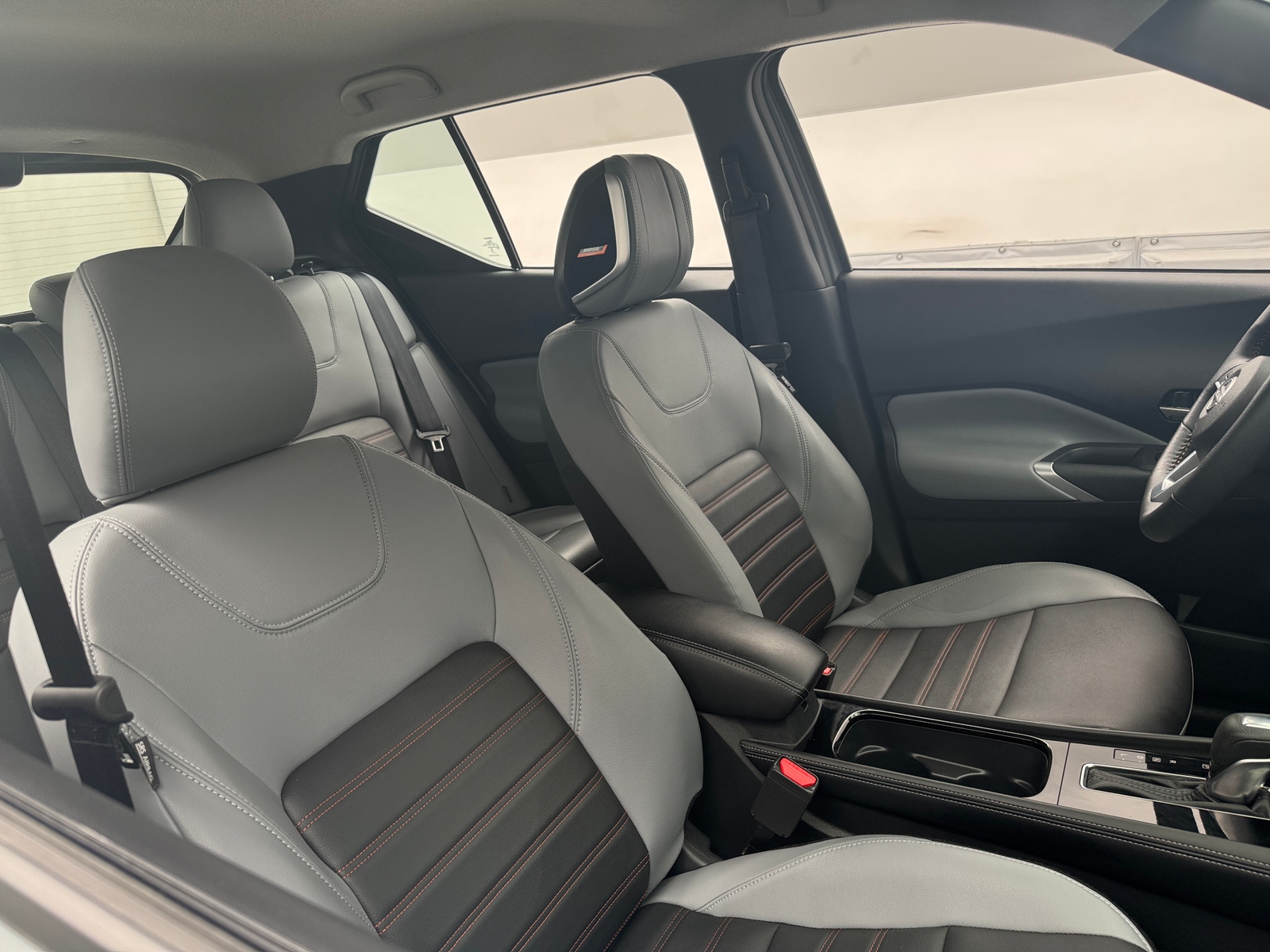 Thumbnail: 2024 Nissan Kicks - 2
