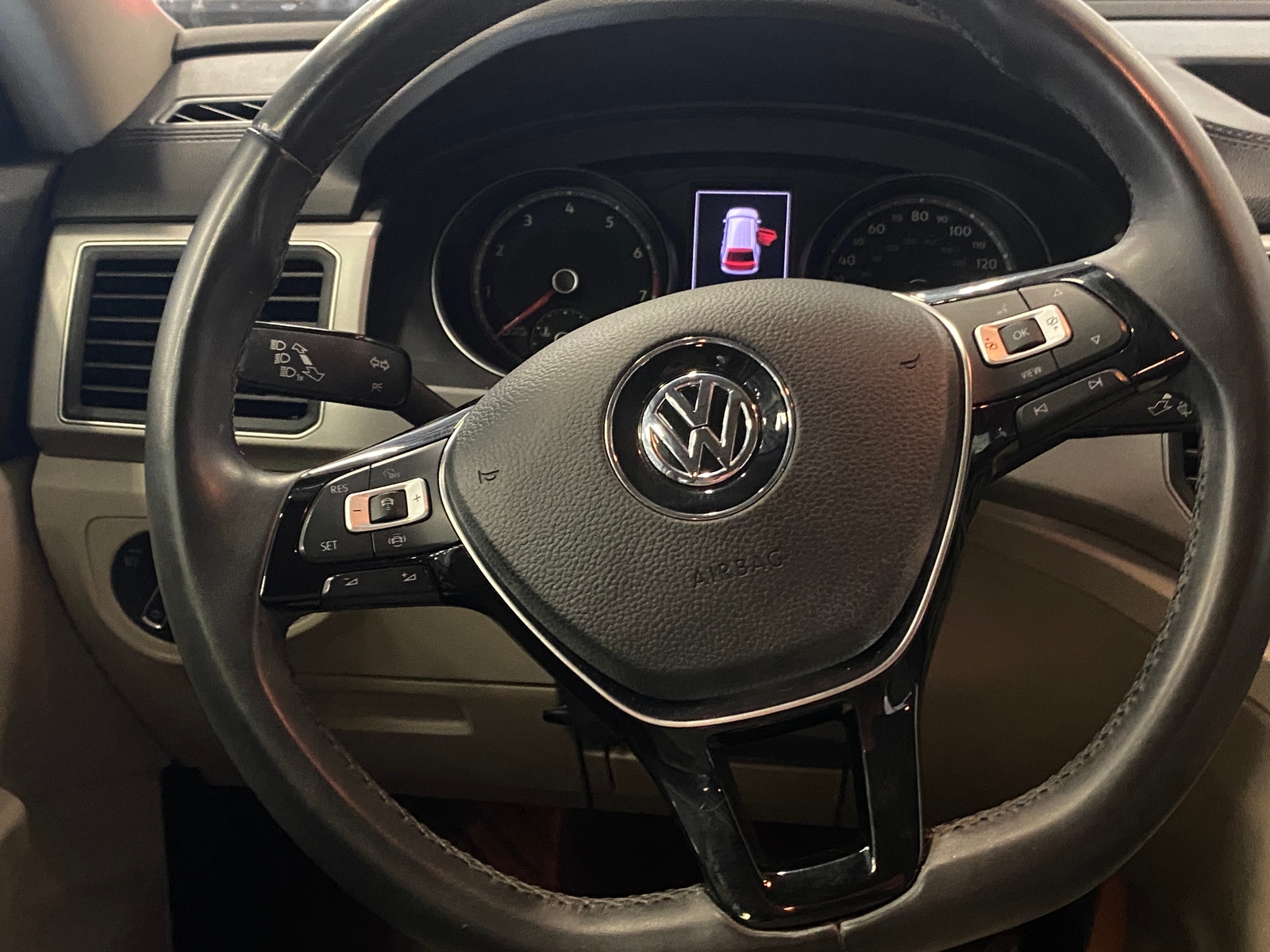 Thumbnail: 2019 Volkswagen Atlas - 4