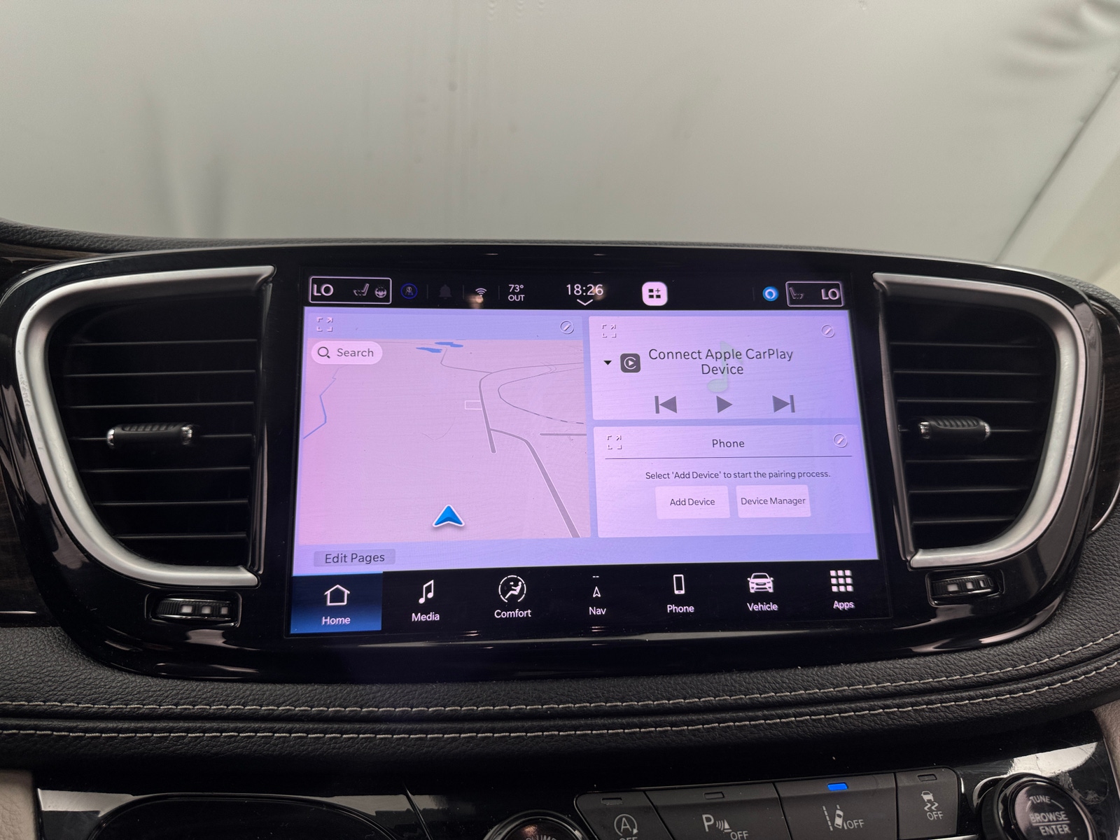 Thumbnail: 2023 Chrysler Pacifica - 4