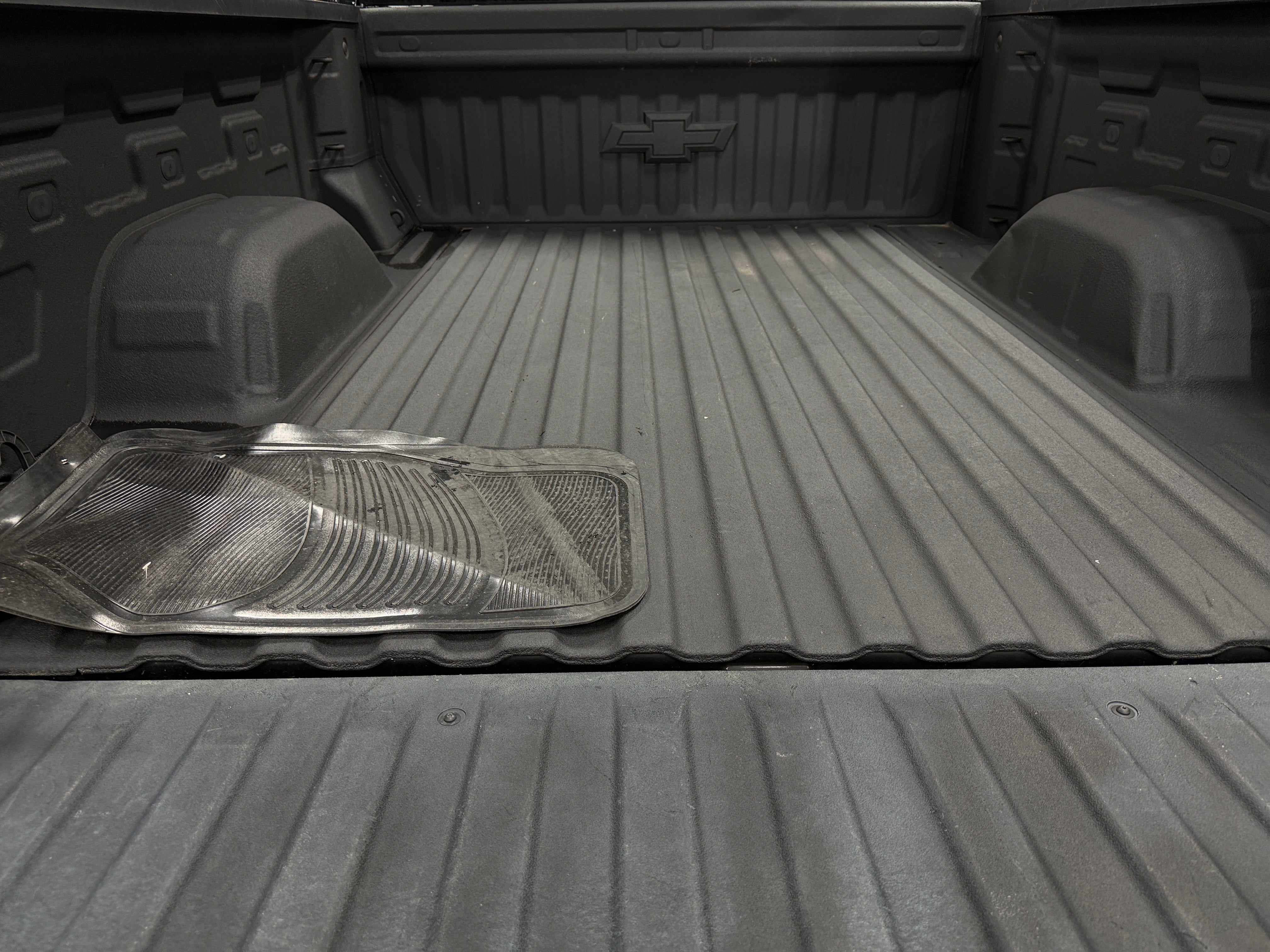 2024 Chevrolet Silverado 1500 LT - Photo 14