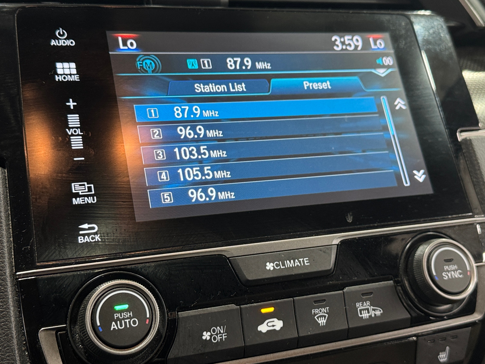 Thumbnail: 2018 Honda Civic - 4