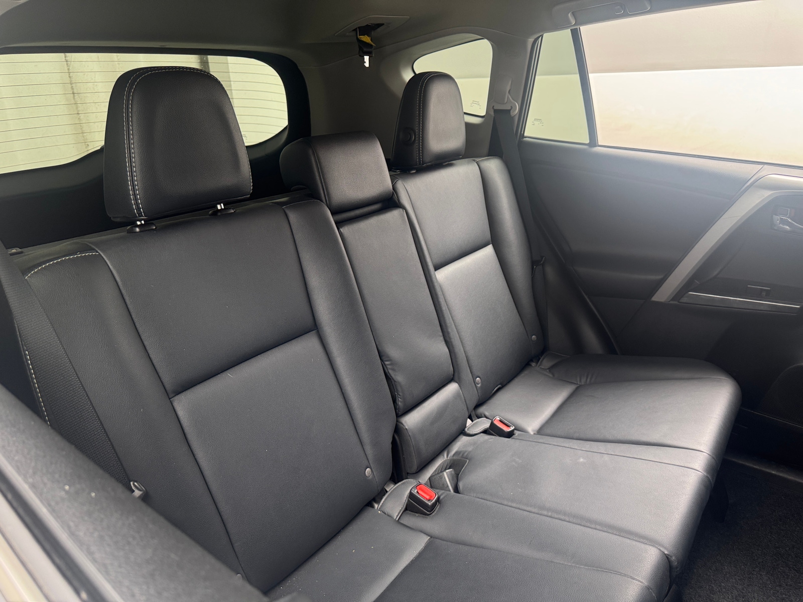 Thumbnail: 2017 Toyota RAV4 - 5