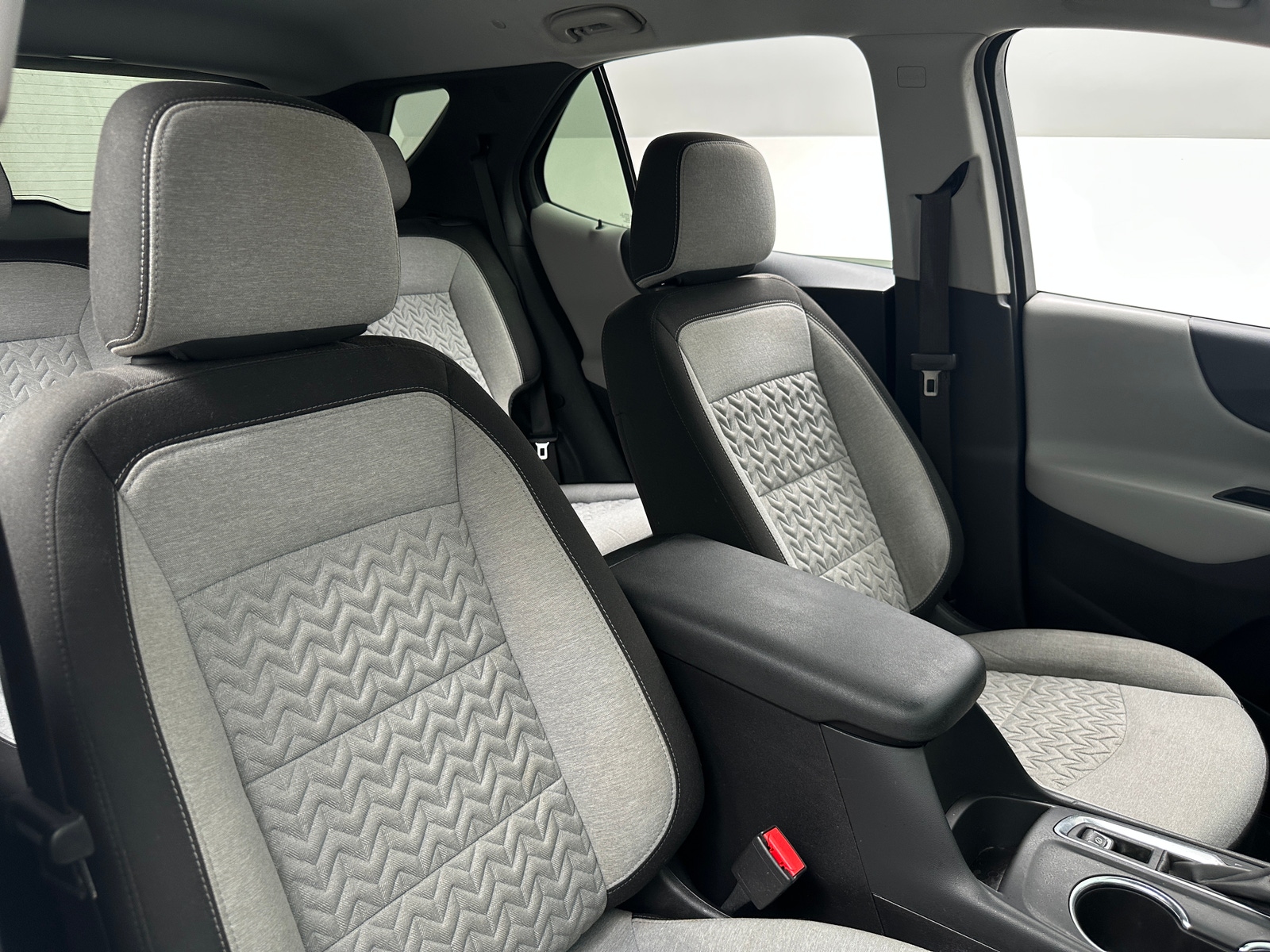 Thumbnail: 2023 Chevrolet Equinox - 2