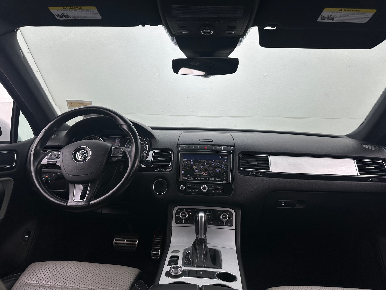 Thumbnail: 2017 Volkswagen Touareg - 2