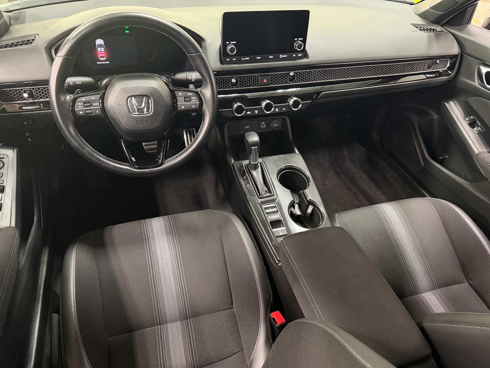 Thumbnail: 2024 Honda Civic - 3