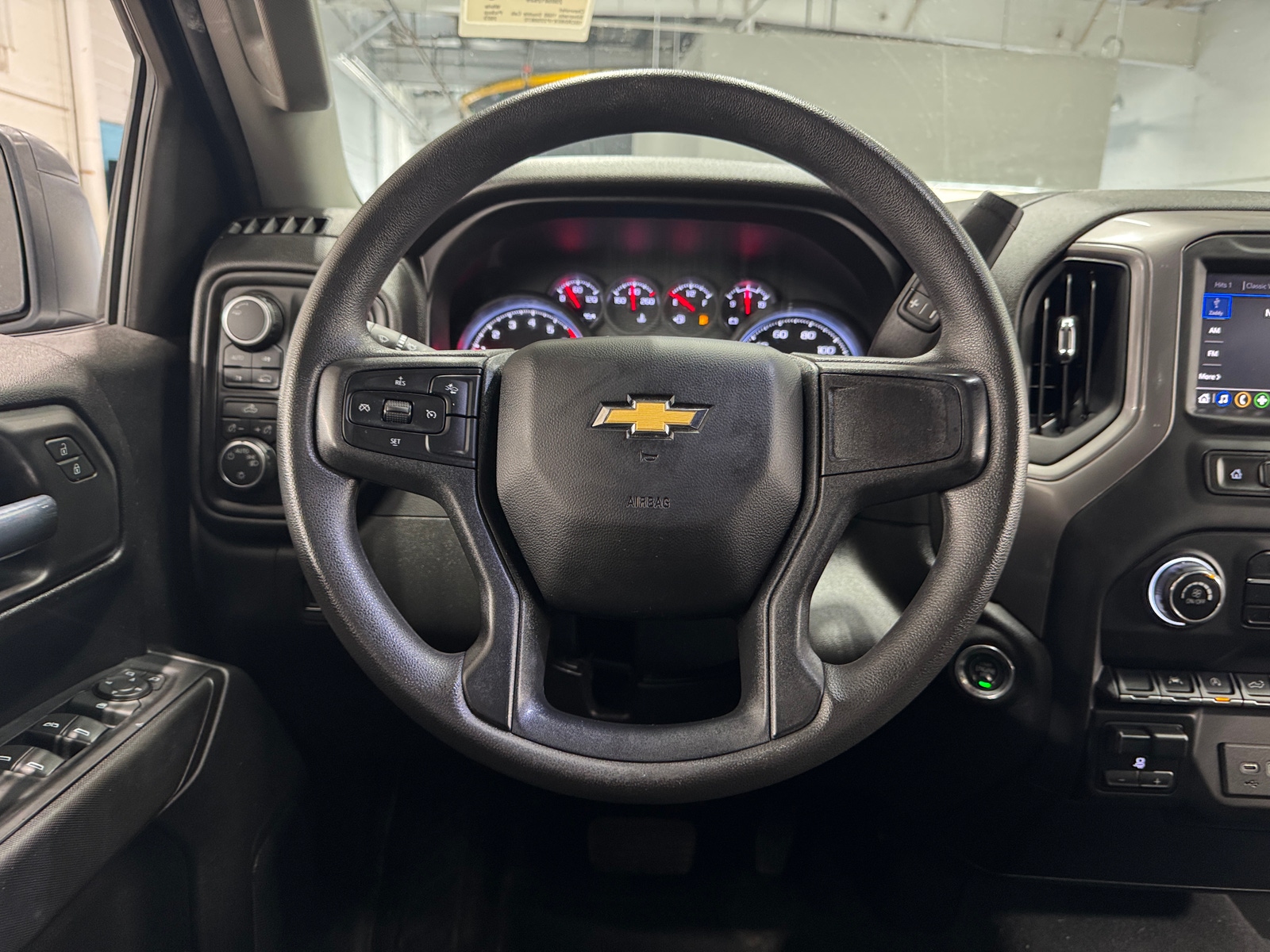 Thumbnail: 2023 Chevrolet Silverado 1500 - 5