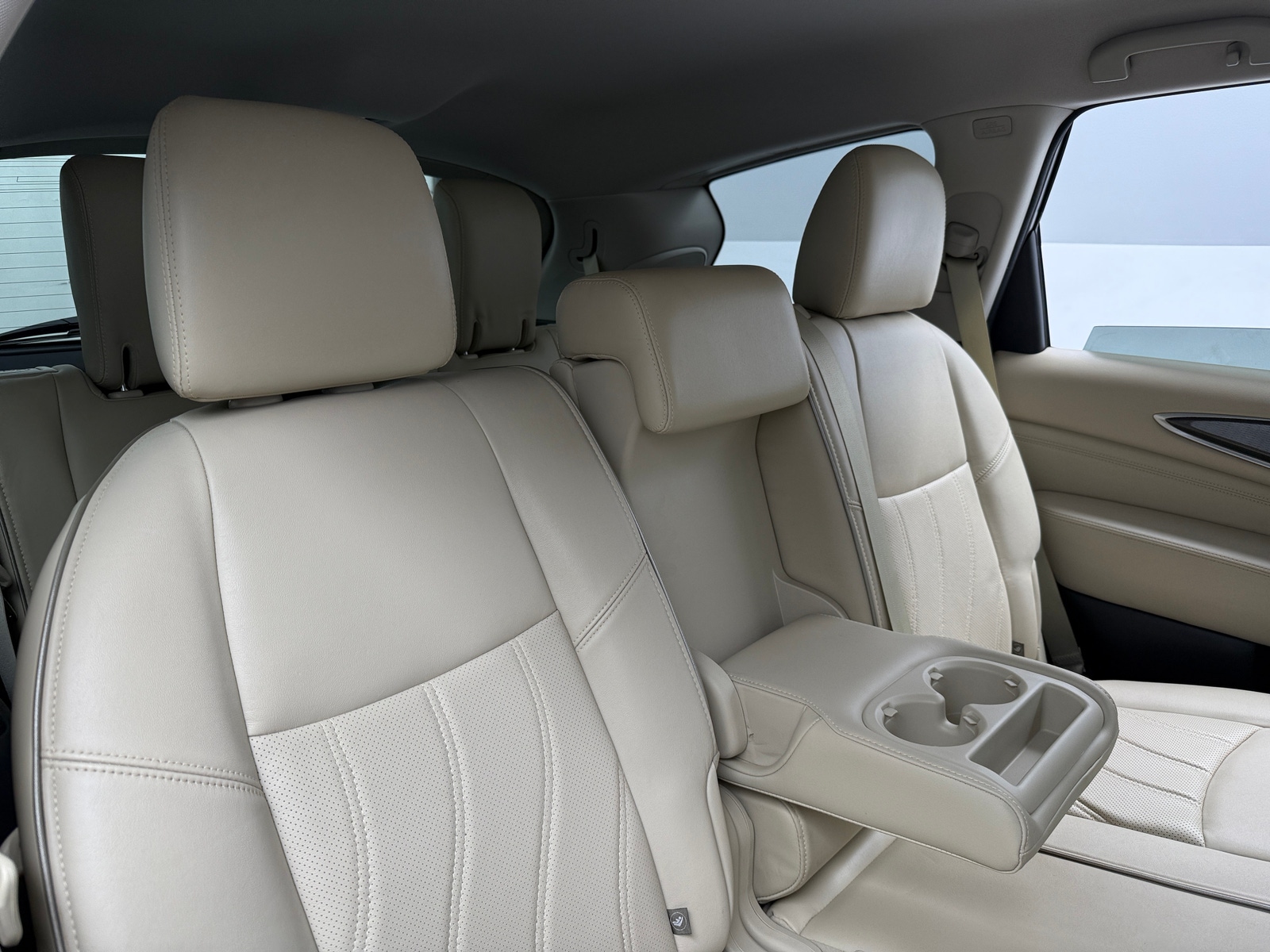 Thumbnail: 2017 INFINITI QX60 - 5