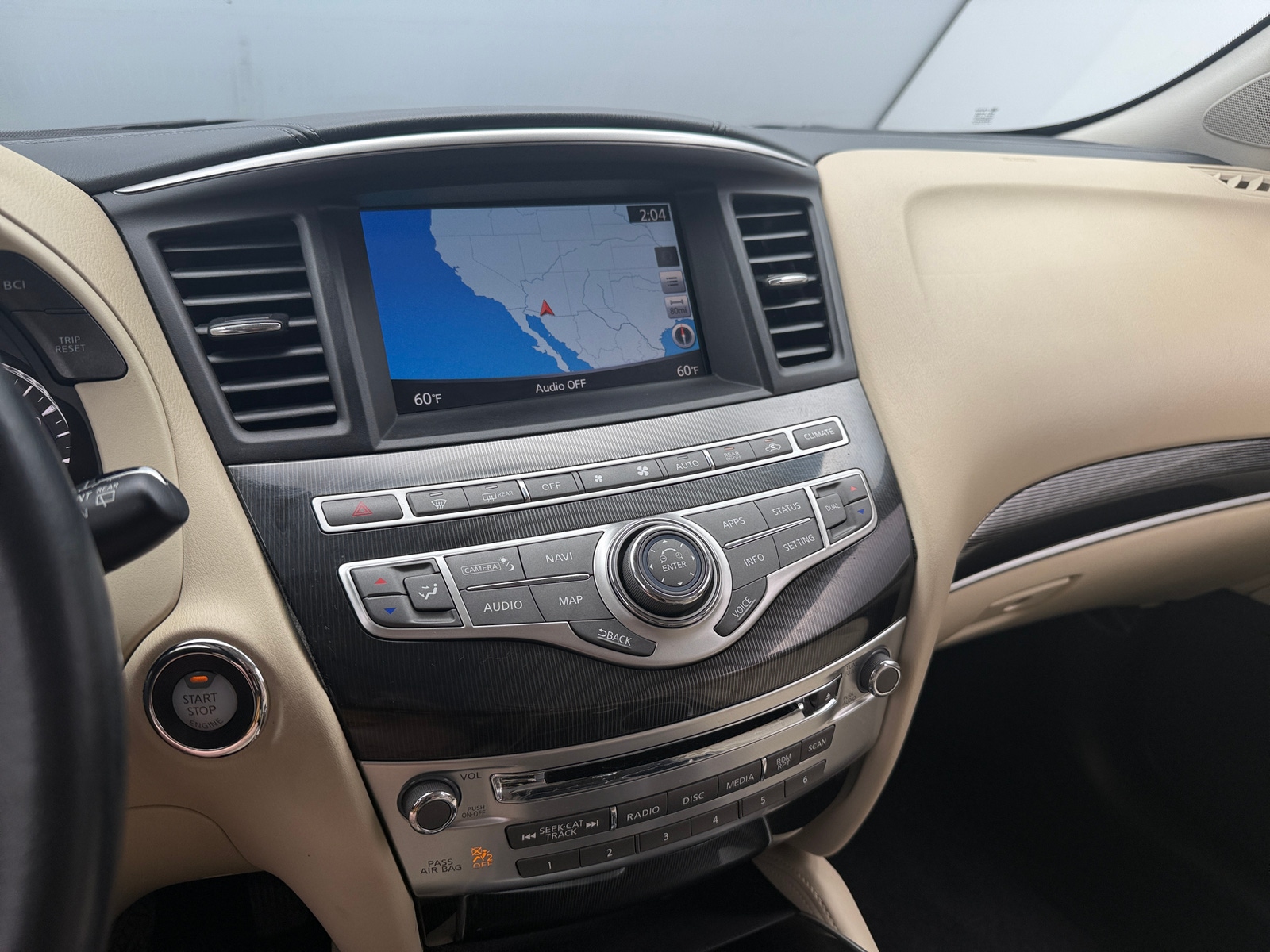 Thumbnail: 2017 INFINITI QX60 - 3