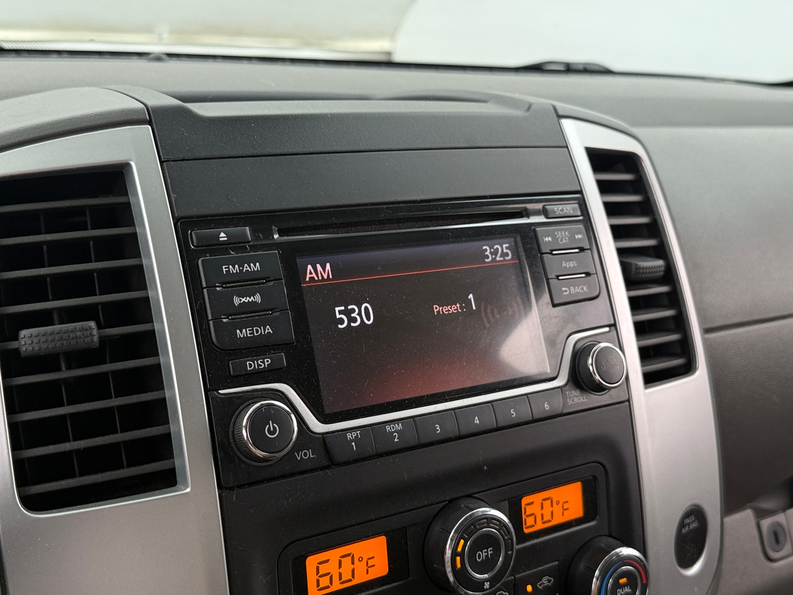 Thumbnail: 2016 Nissan Frontier - 4