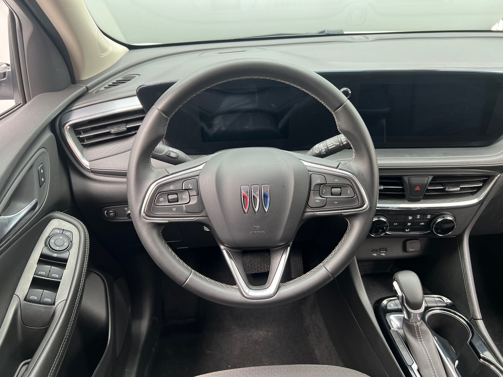 Thumbnail: 2025 Buick Encore GX - 5
