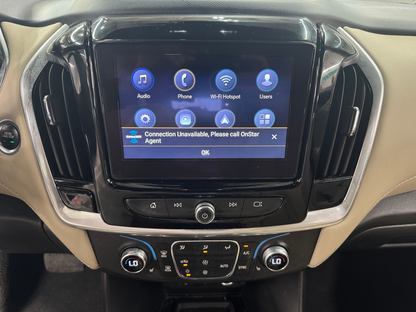 Thumbnail: 2022 Chevrolet Traverse - 3