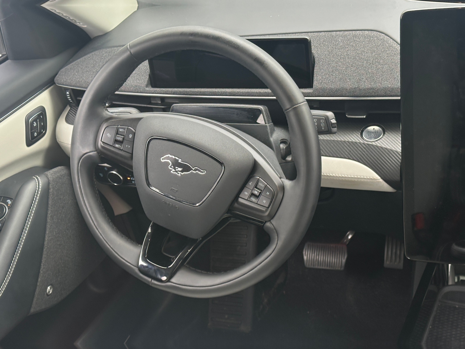 Thumbnail: 2023 Ford Mustang Mach-E - 5