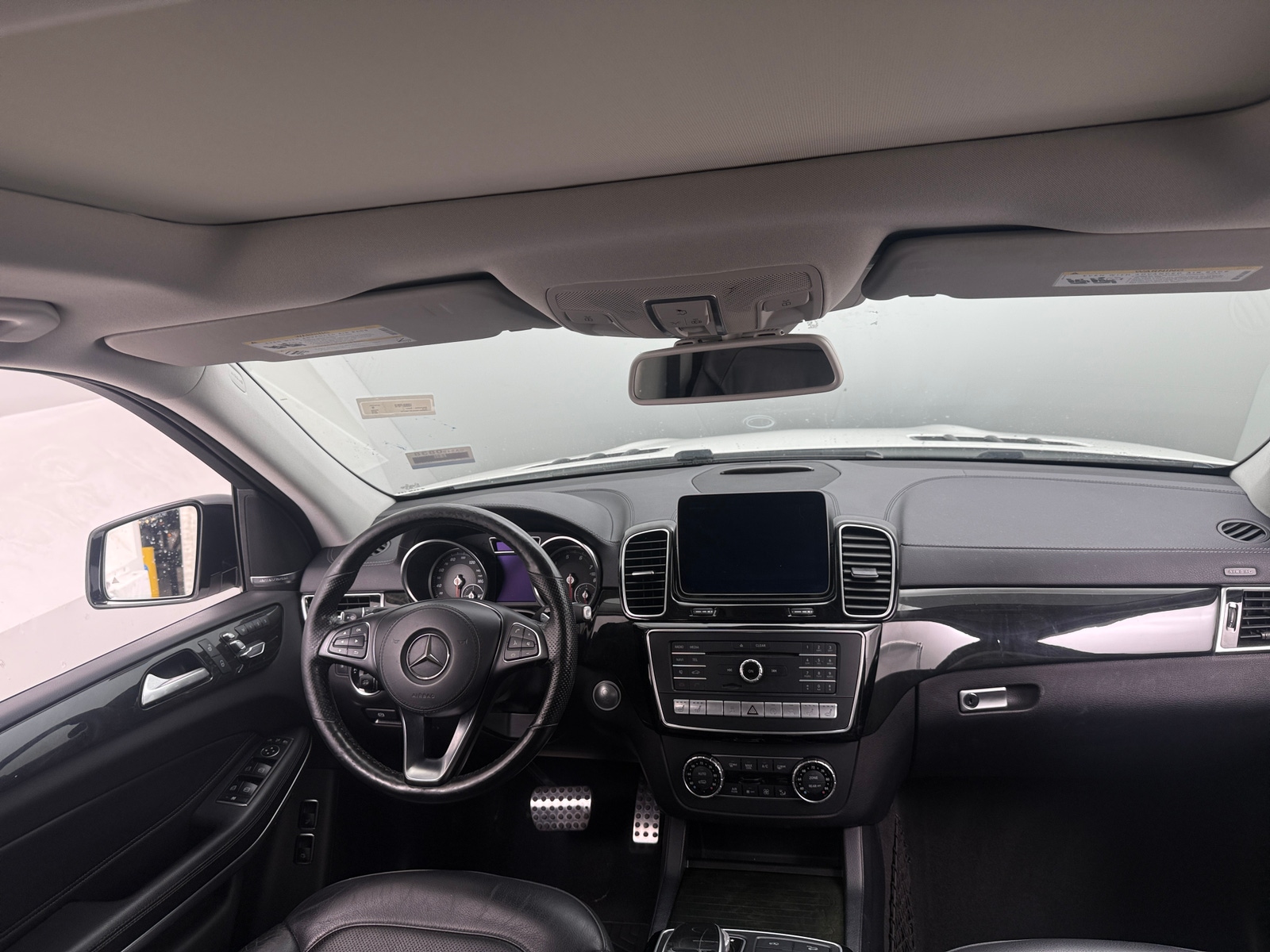 Thumbnail: 2018 Mercedes-Benz GLS - 2