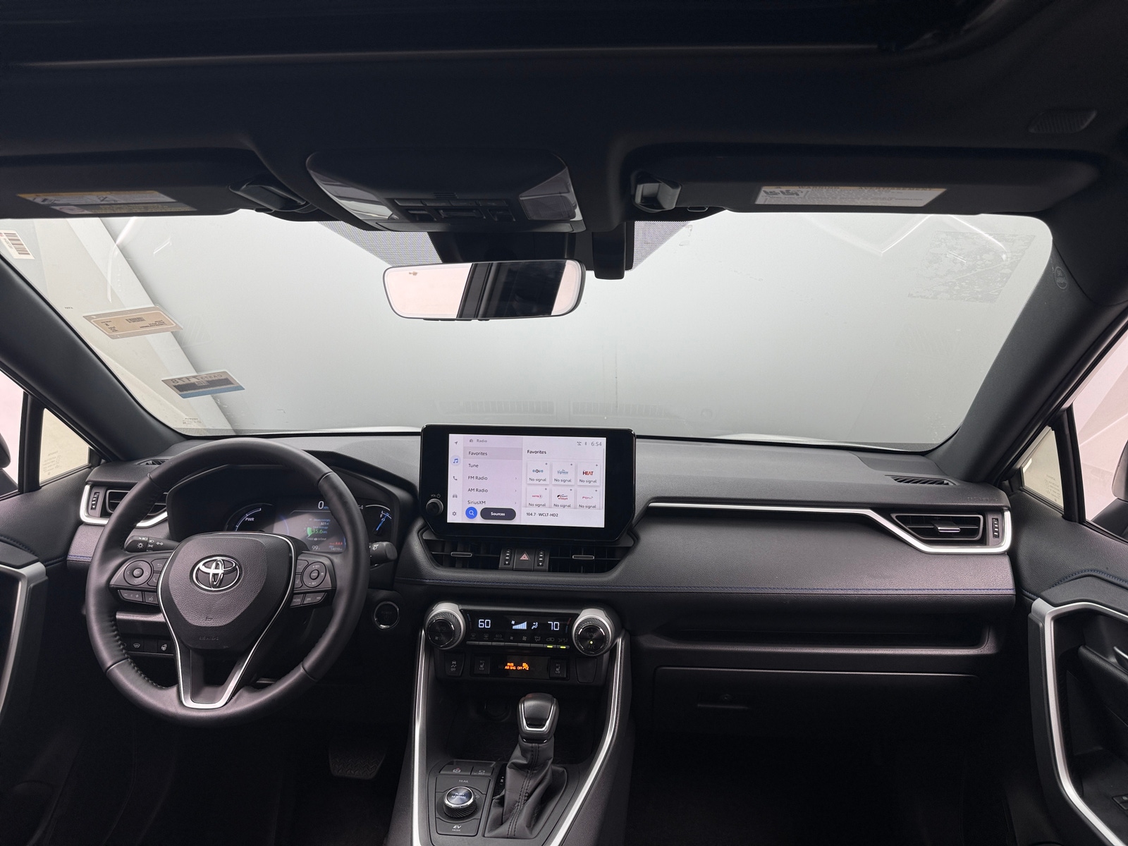 Thumbnail: 2025 Toyota RAV4 - 3