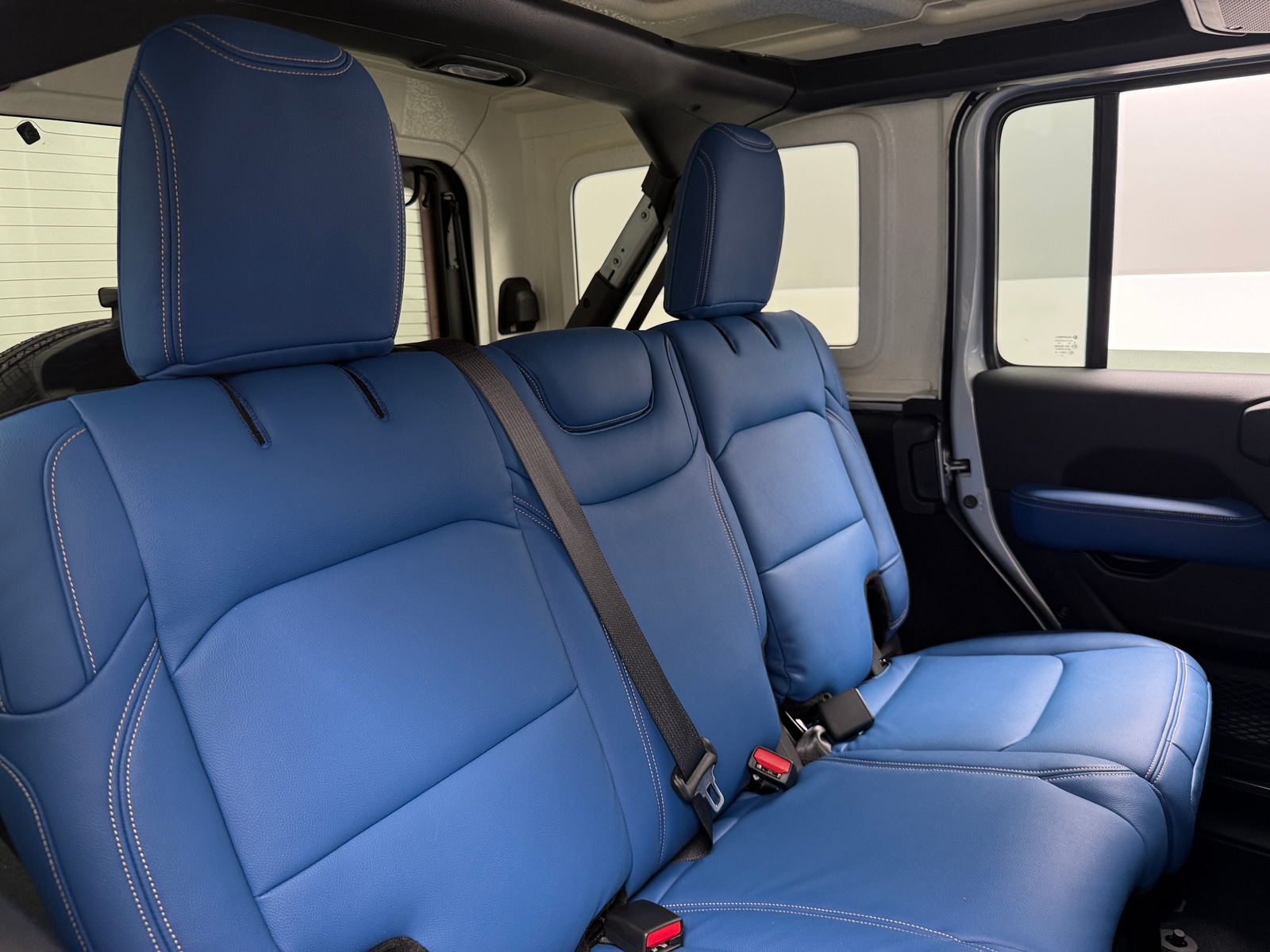 Thumbnail: 2024 Jeep Wrangler - 6