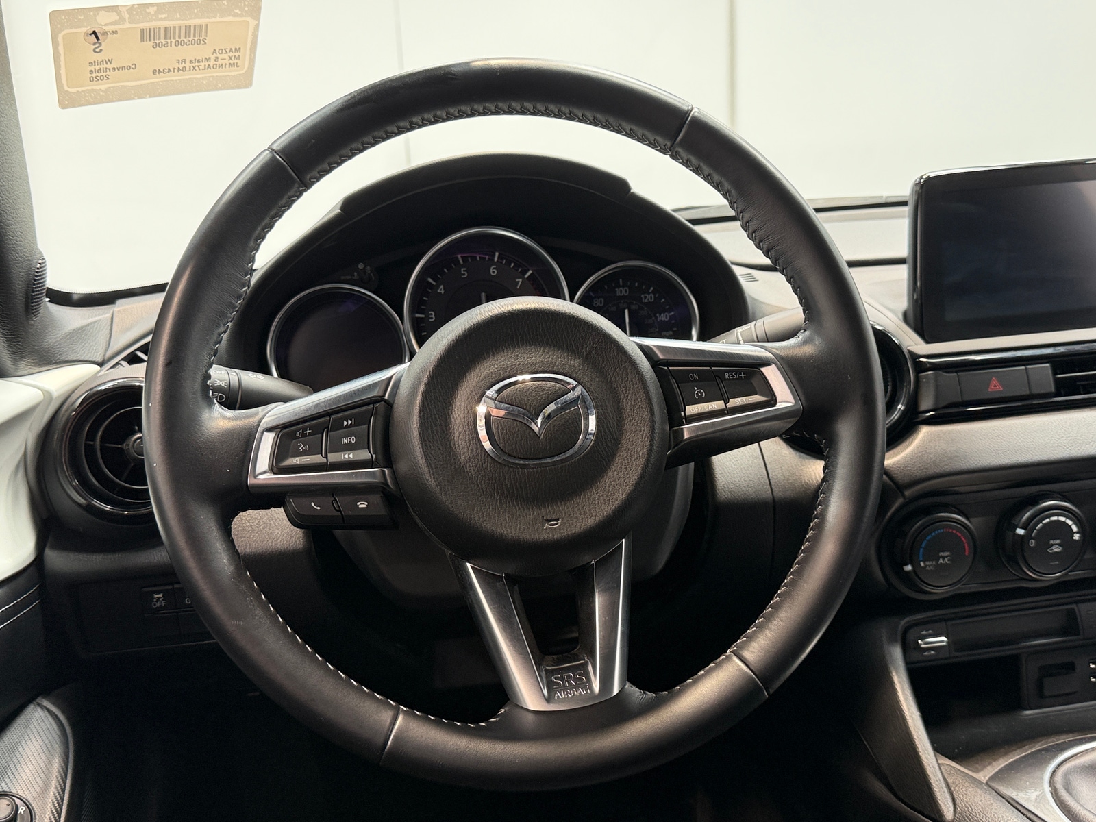Thumbnail: 2020 Mazda MX-5 Miata - 5