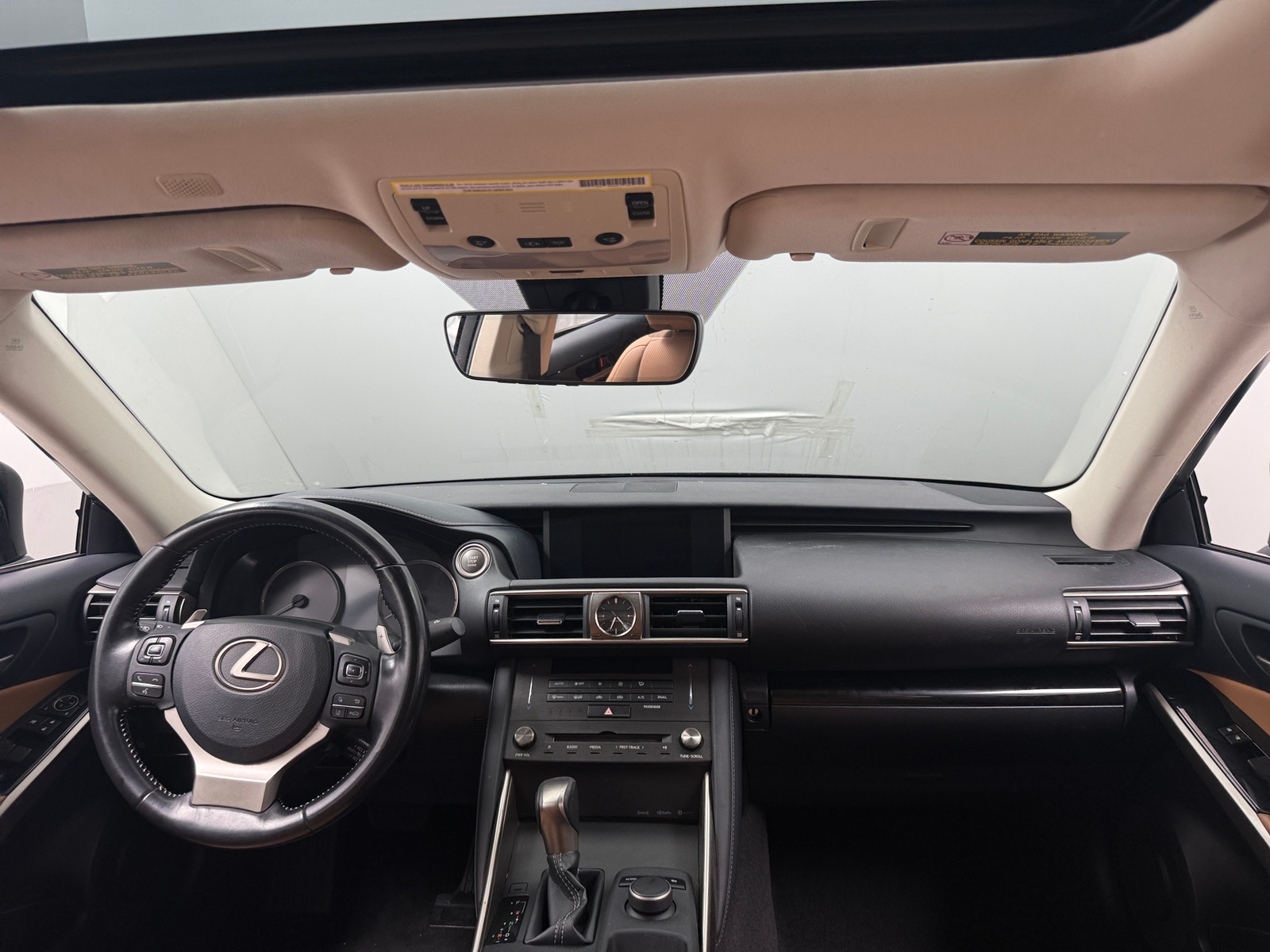 Thumbnail: 2020 Lexus IS - 2