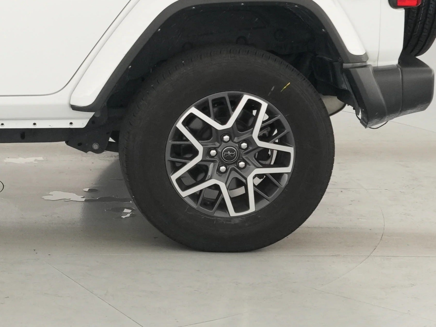 2025 Jeep Wrangler 4-Door Sahara - Photo 15