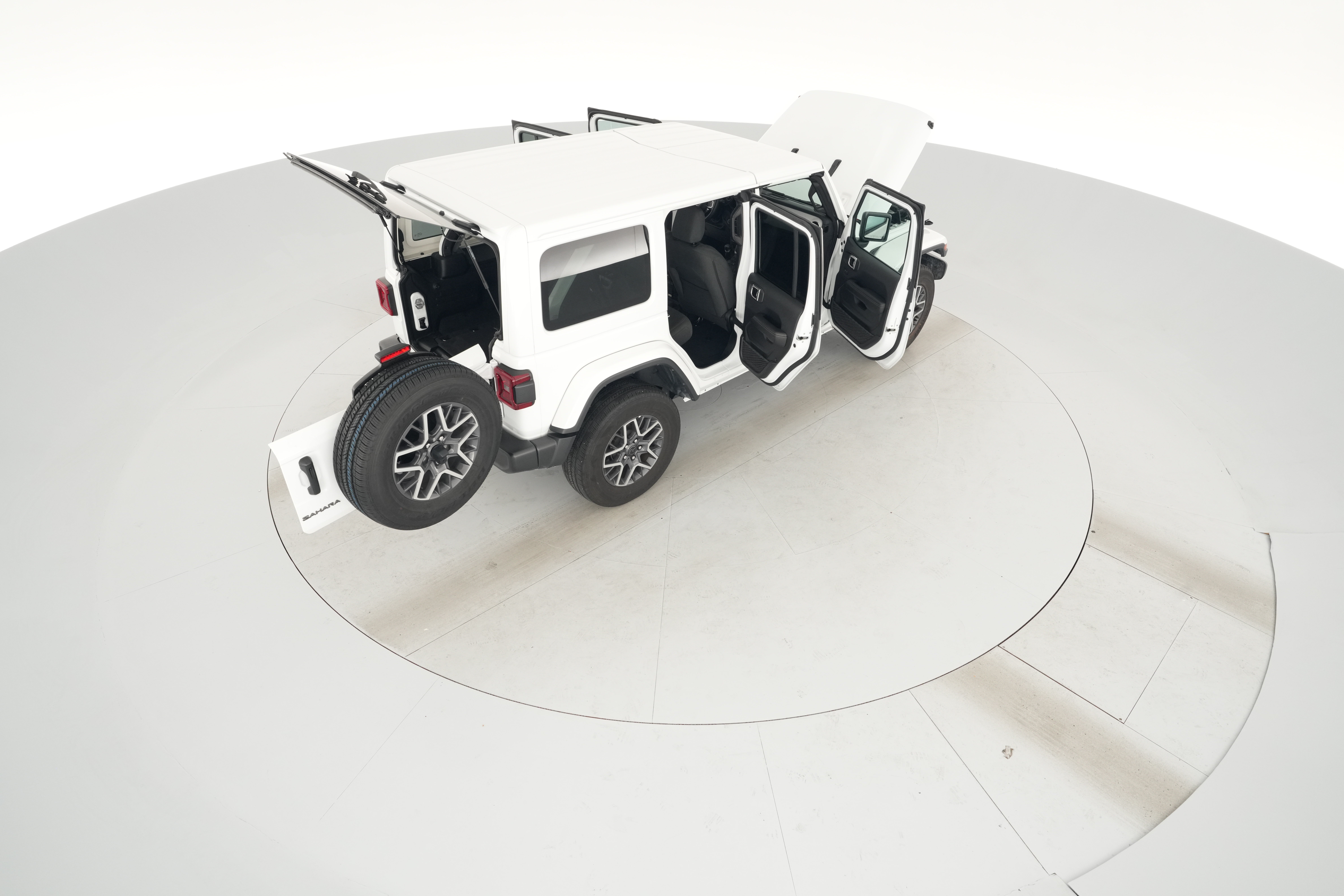 2025 Jeep Wrangler 4-Door Sahara - Photo 47