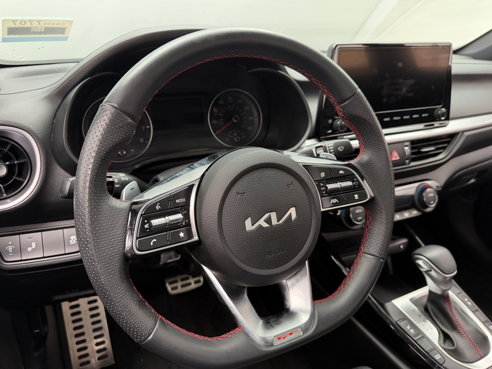 Thumbnail: 2023 Kia Forte - 5