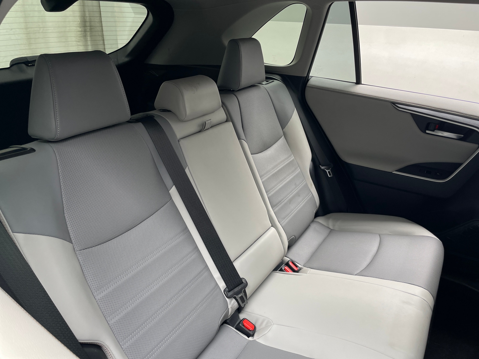 Thumbnail: 2020 Toyota RAV4 - 5