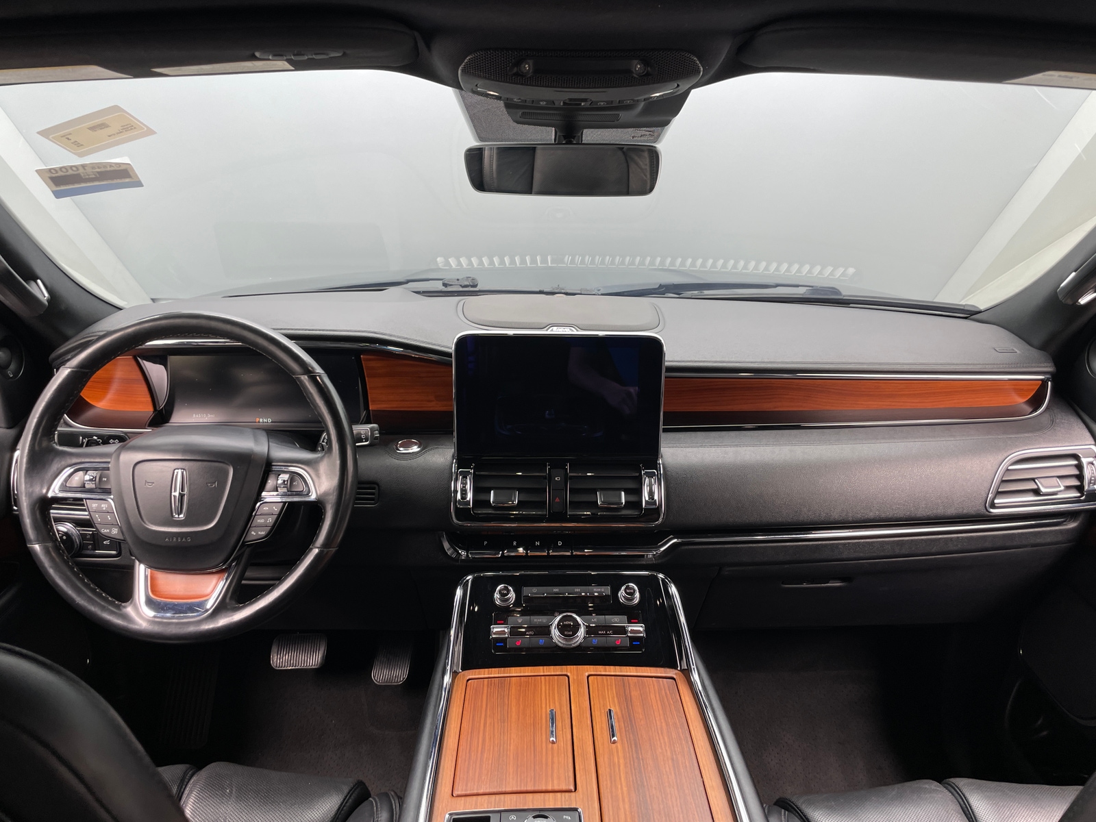 Thumbnail: 2019 Lincoln Navigator L - 2