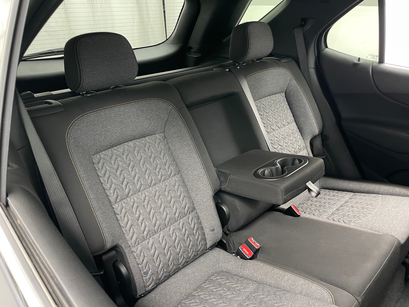 Thumbnail: 2022 Chevrolet Equinox - 6