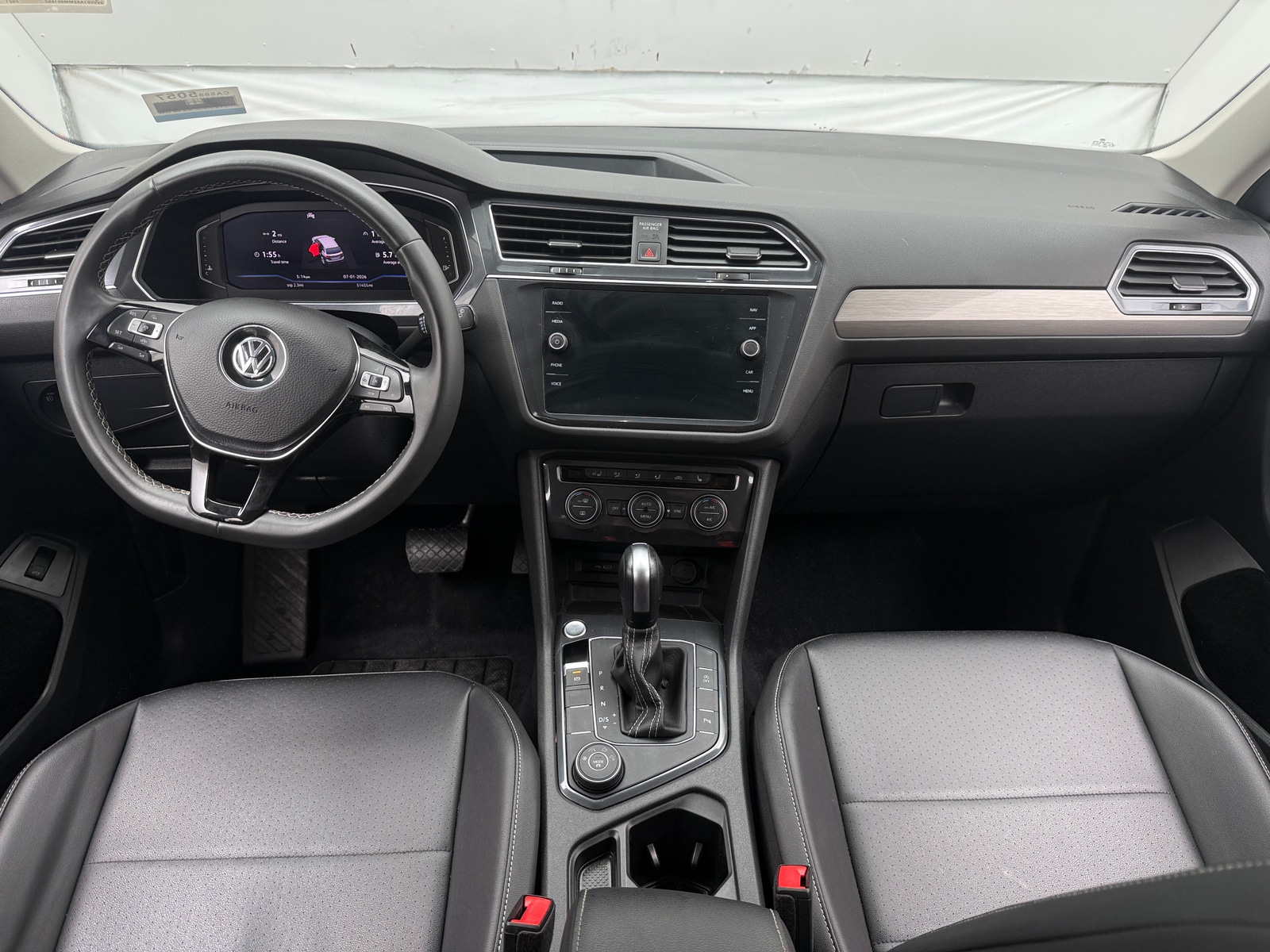 Thumbnail: 2021 Volkswagen Tiguan - 2