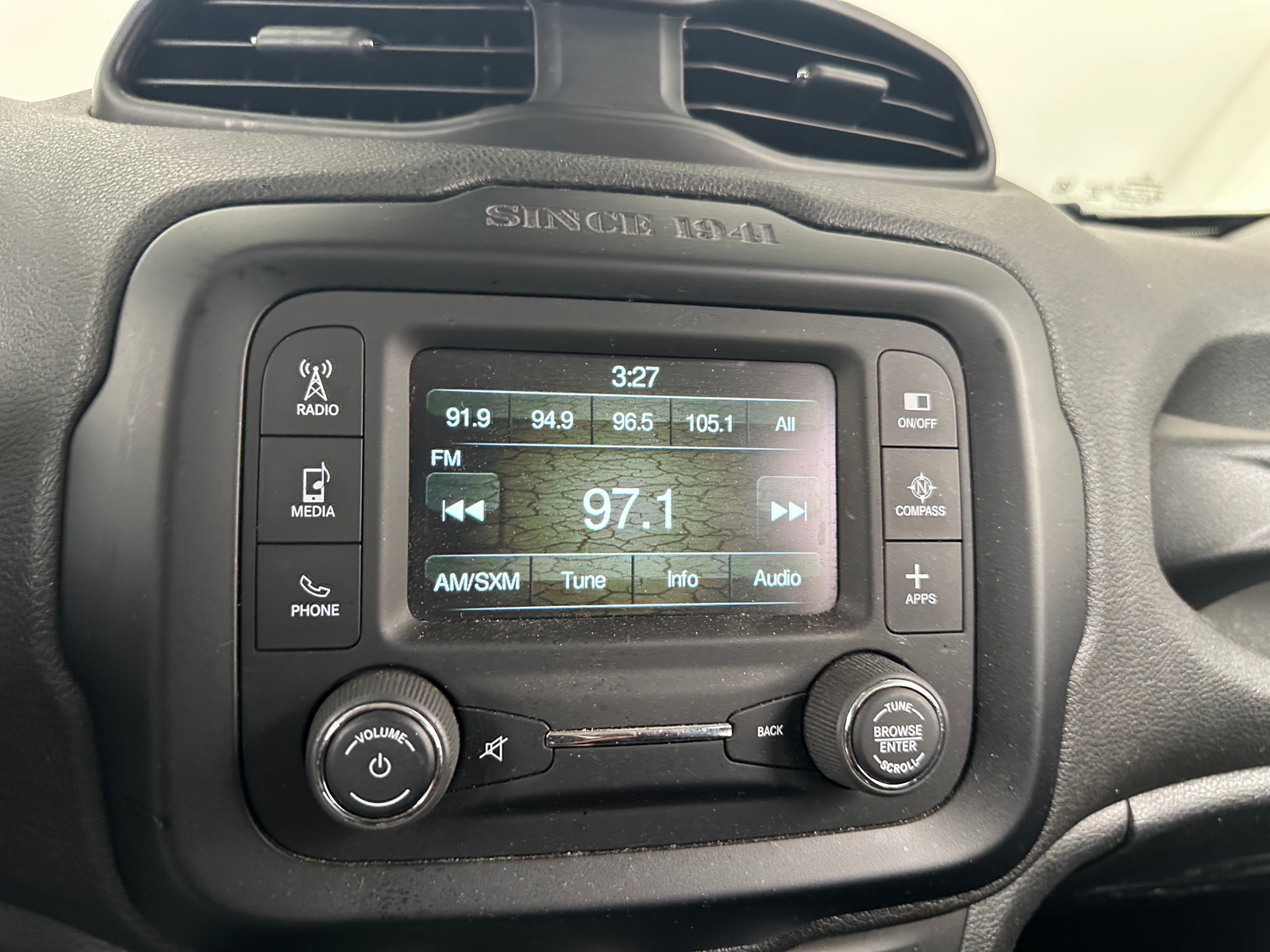 Thumbnail: 2016 Jeep Renegade - 4