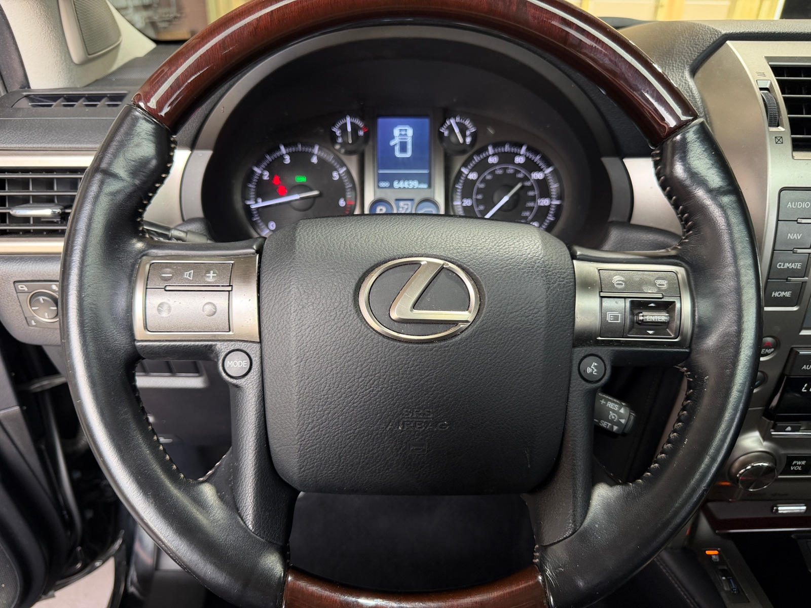 Thumbnail: 2018 Lexus GX - 4