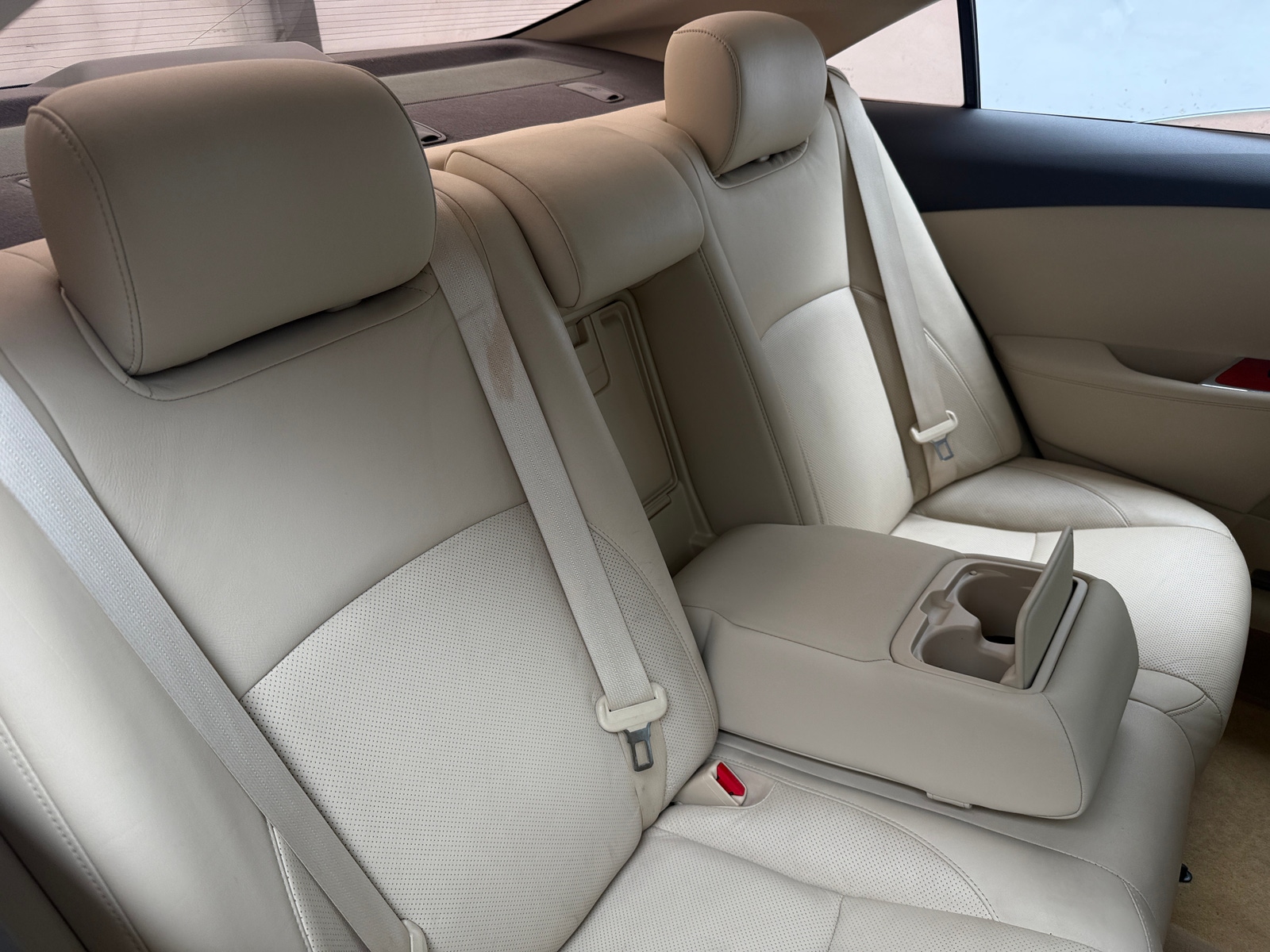 Thumbnail: 2011 Lexus ES - 5