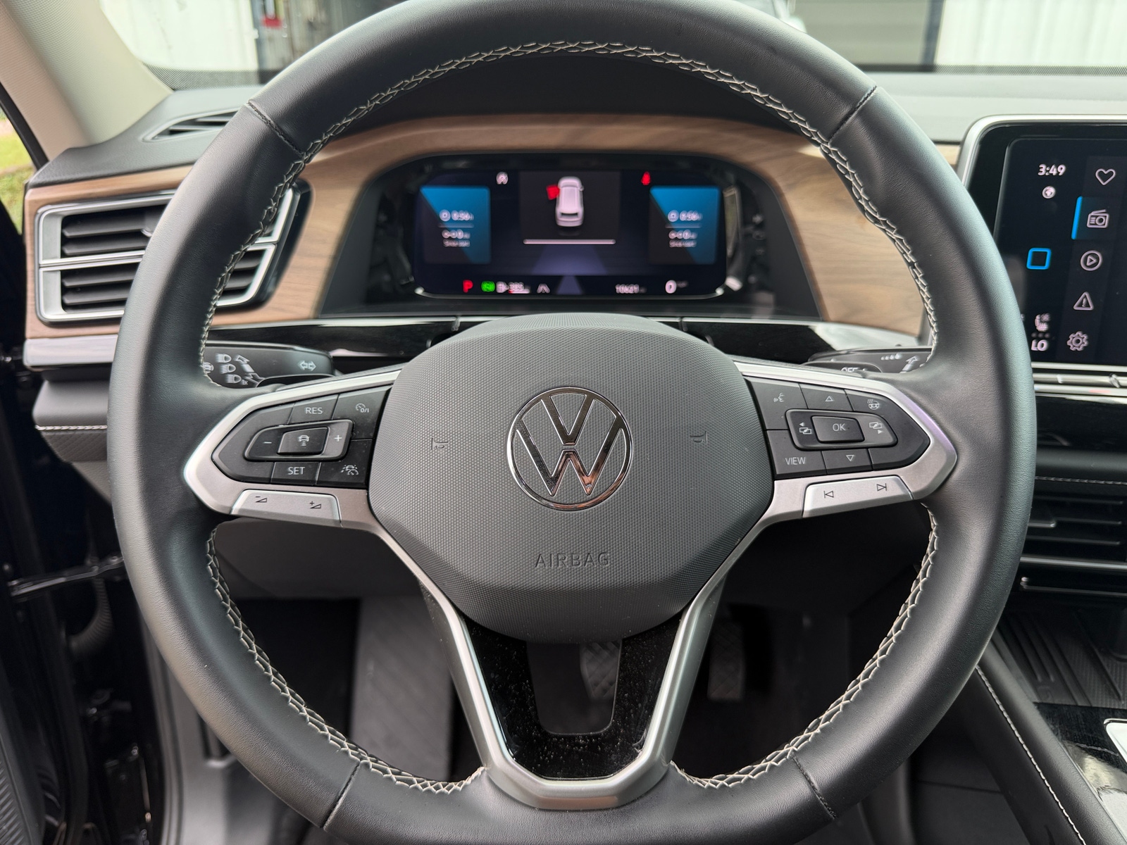 Thumbnail: 2026 Volkswagen Atlas - 4